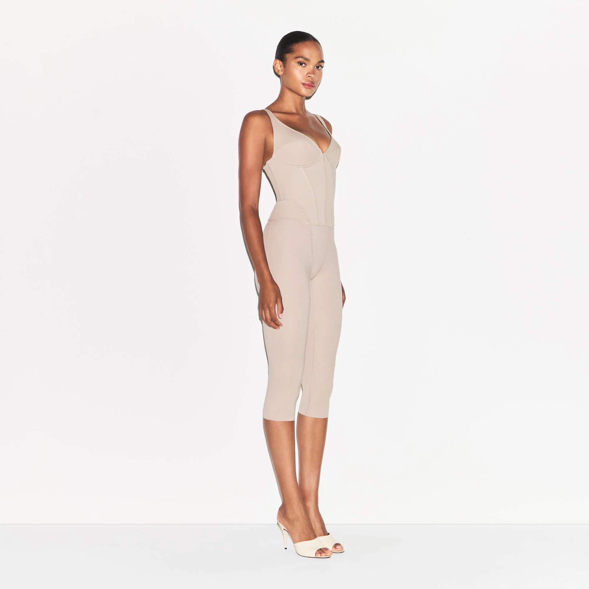 COTTON SHAPEWEAR CAPRI | LINEN