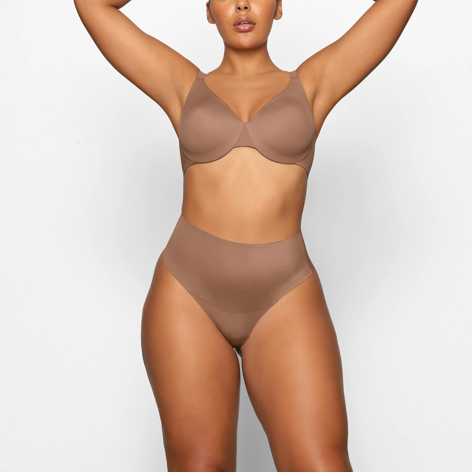 SMOOTHING INTIMATES HIGH-WAISTED THONG | ONYX