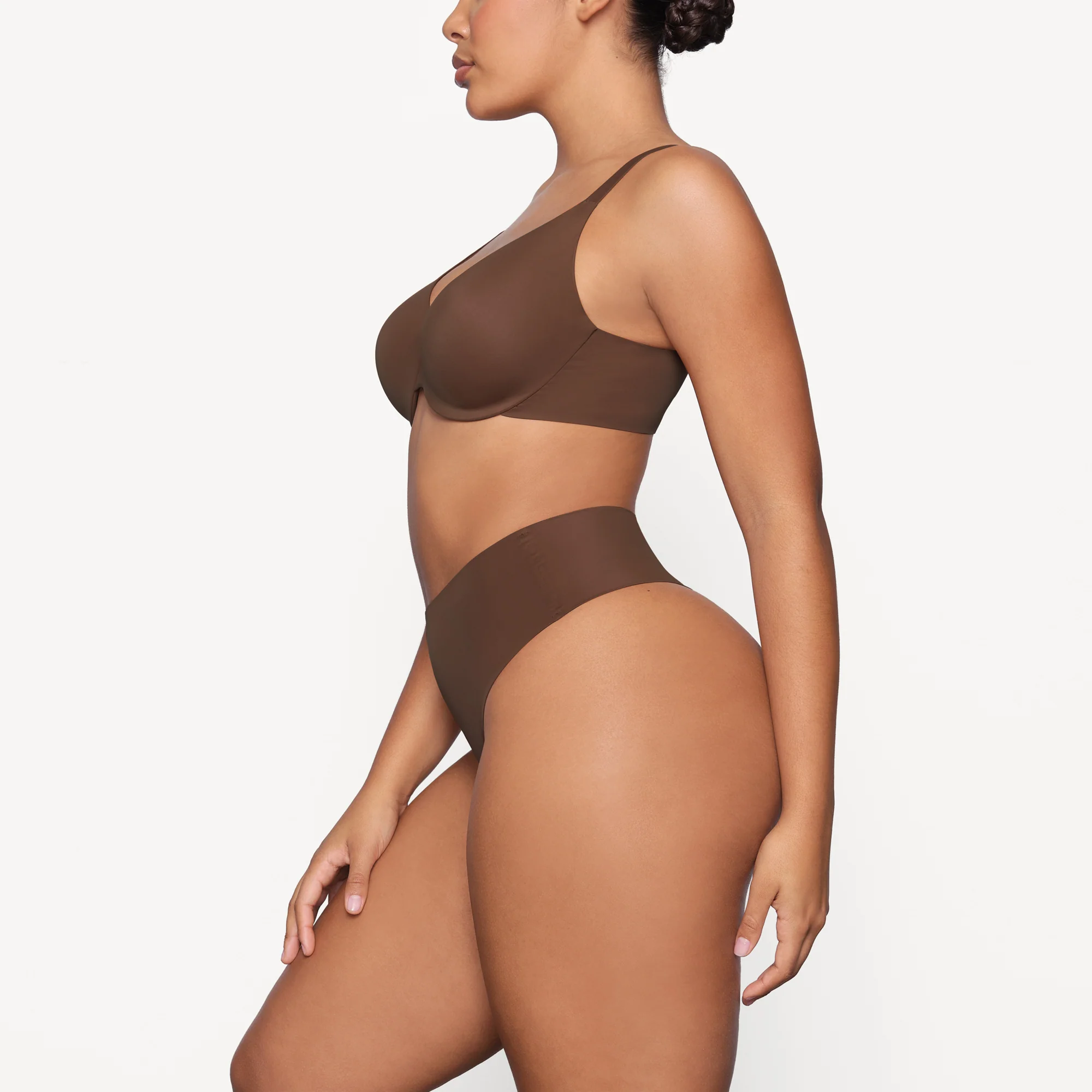 SMOOTHING INTIMATES HIGH-WAISTED THONG | ONYX
