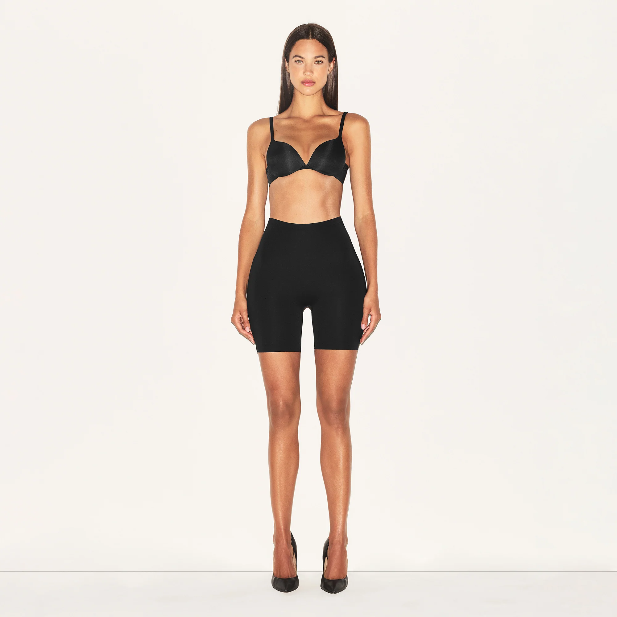 SKIMS BODY HIP ENHANCING PADDED SHORT | CLAY