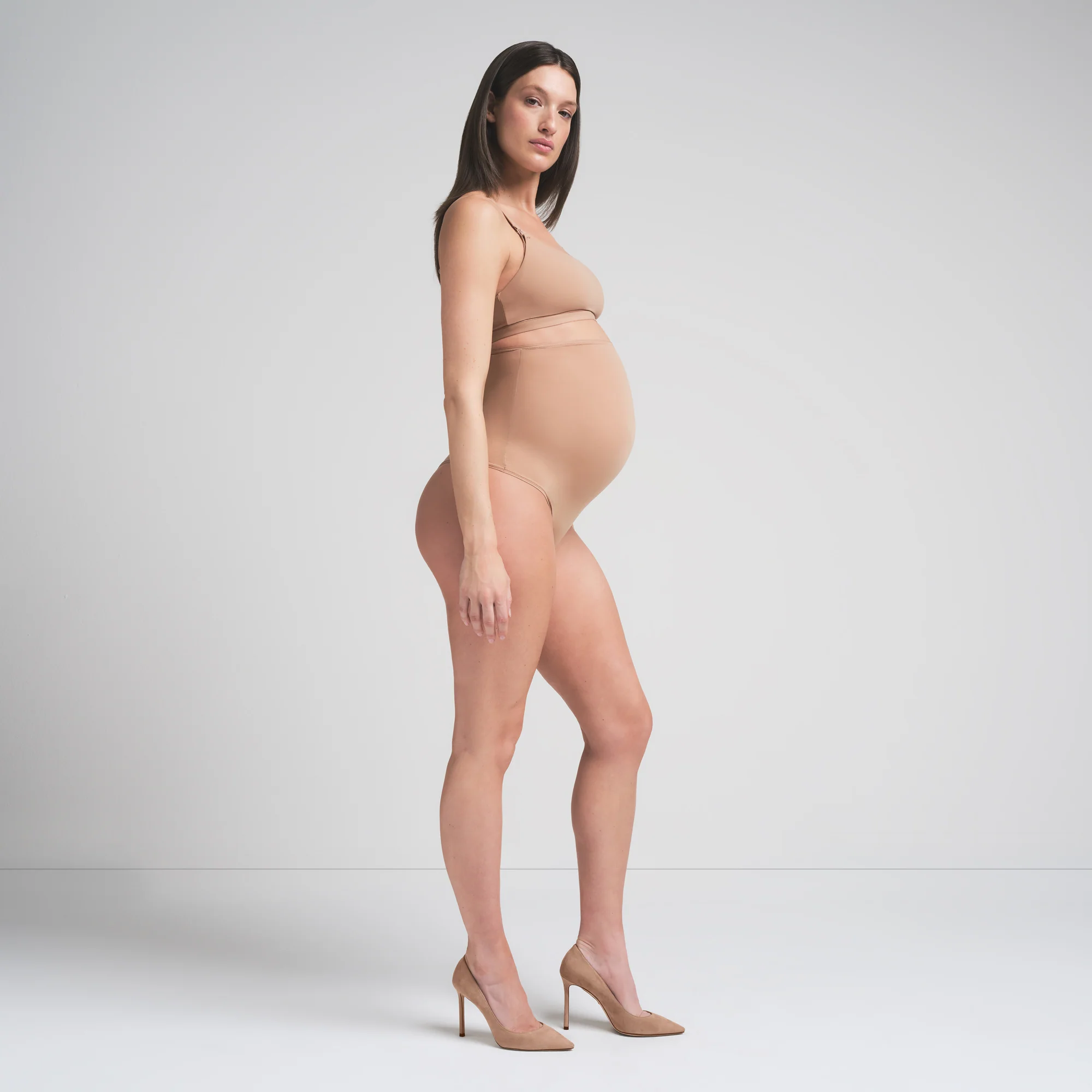 FITS EVERYBODY MATERNITY HIGH-WAISTED THONG | ONYX