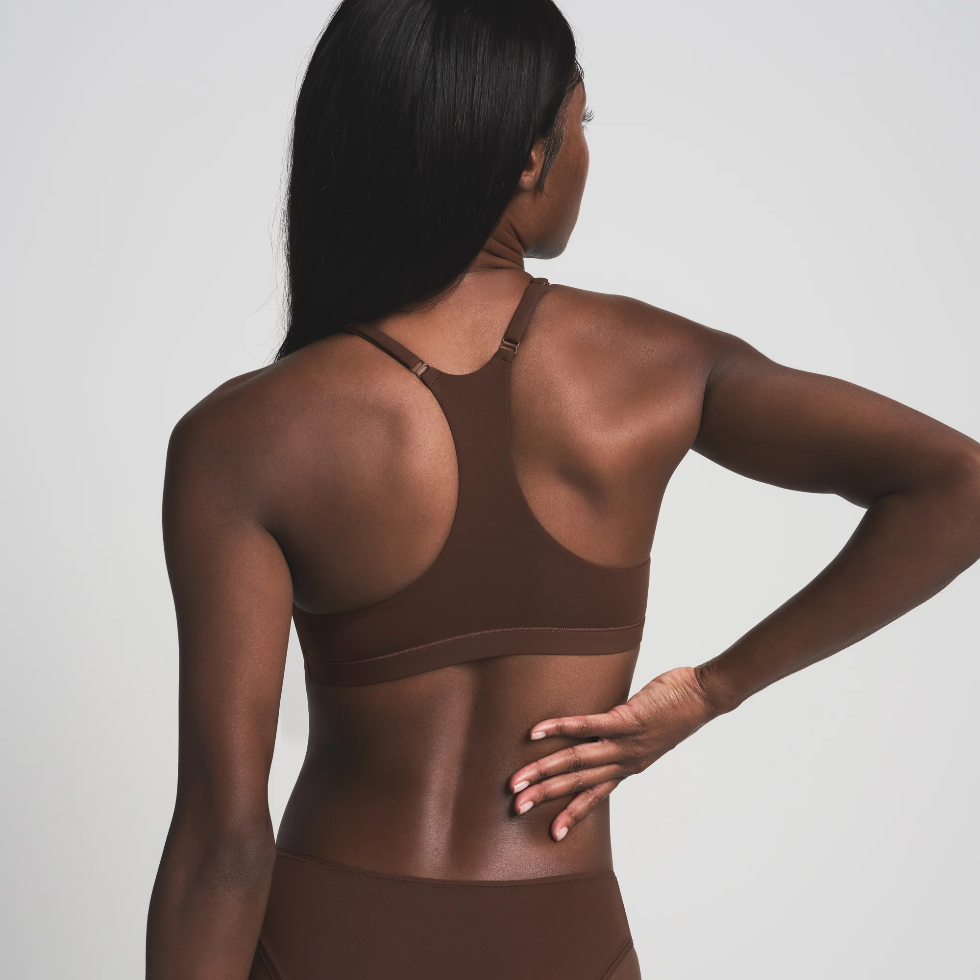 FITS EVERYBODY RACERBACK SCOOP BRALETTE | ONYX