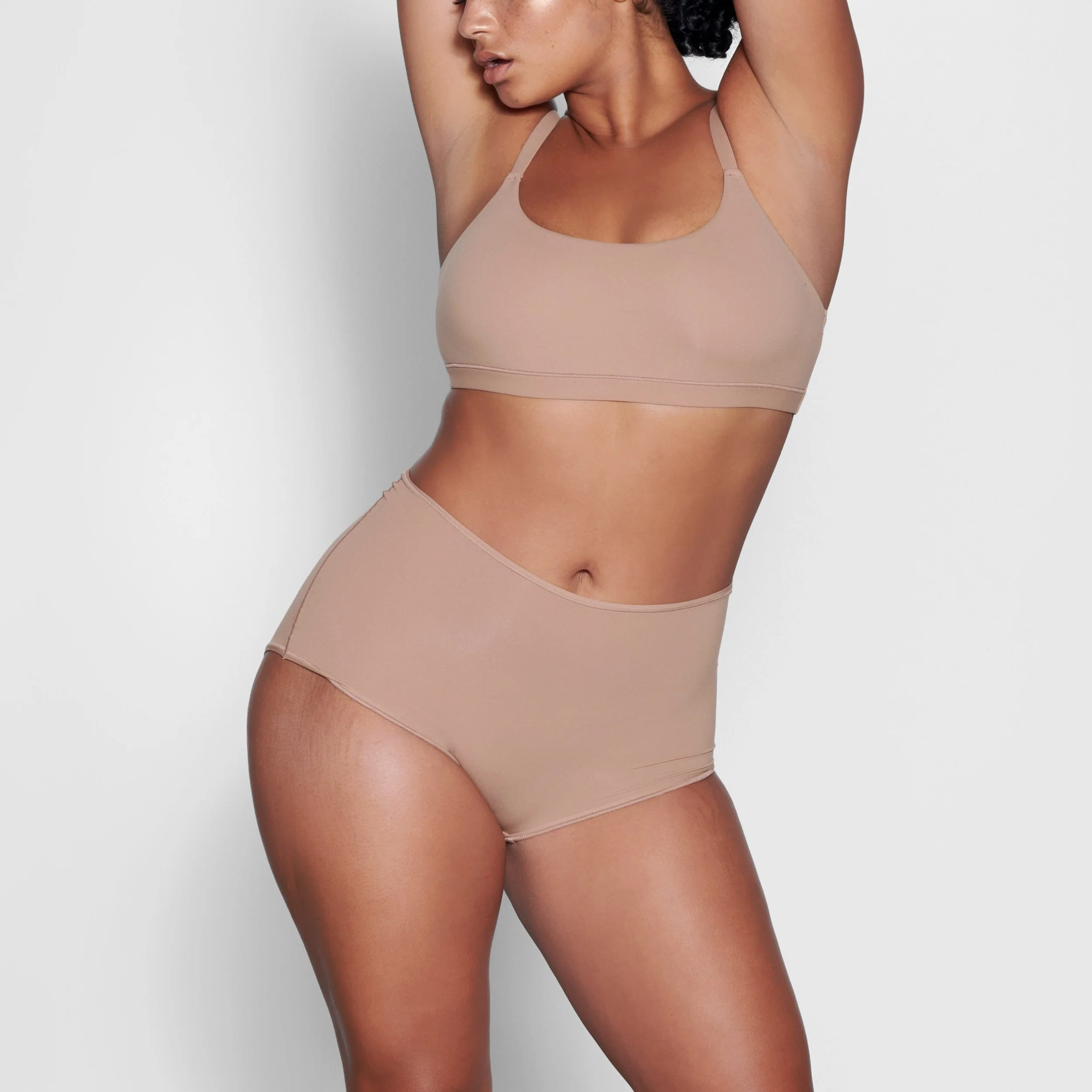 FITS EVERYBODY BOY SHORT | ONYX