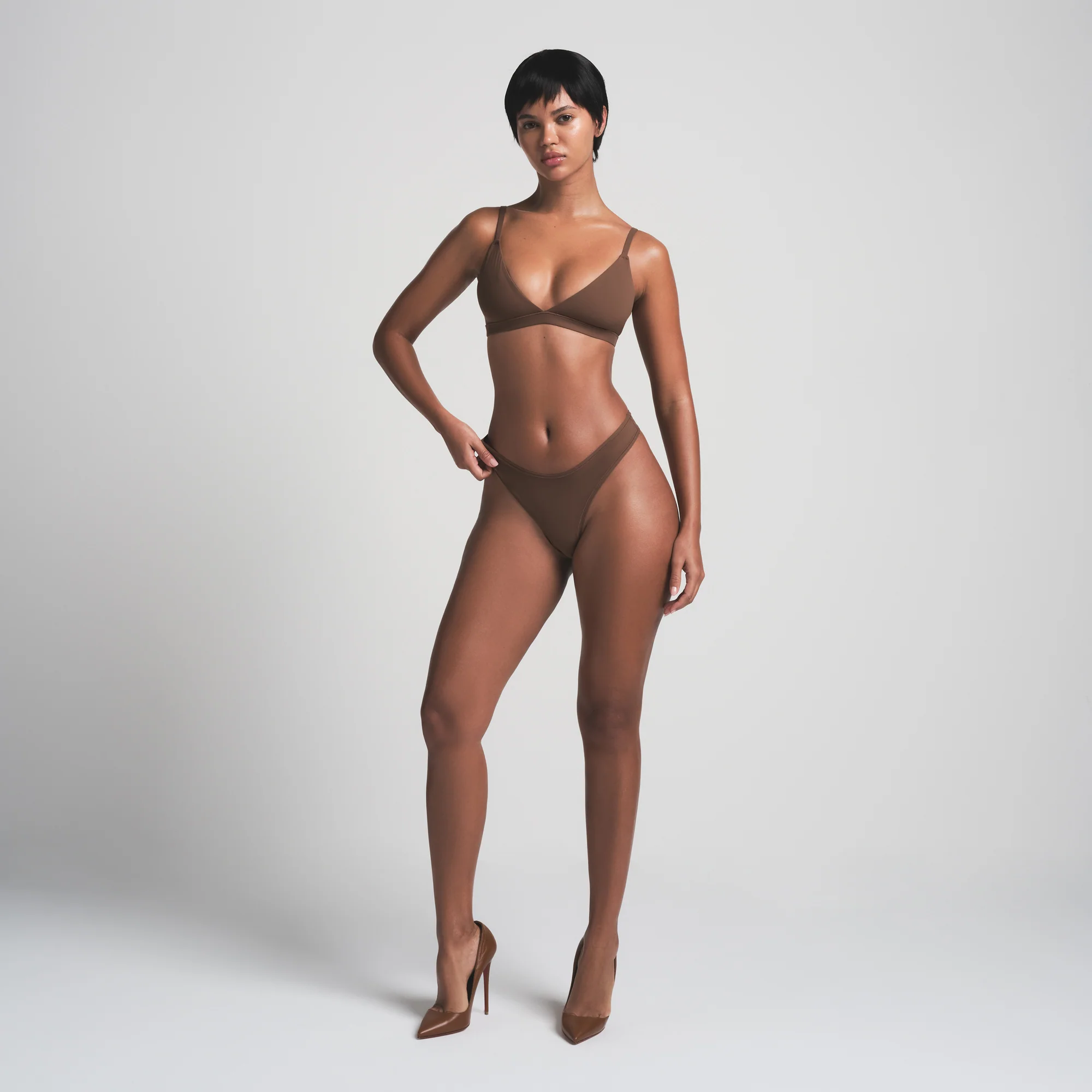 FITS EVERYBODY TRIANGLE BRALETTE | BEET