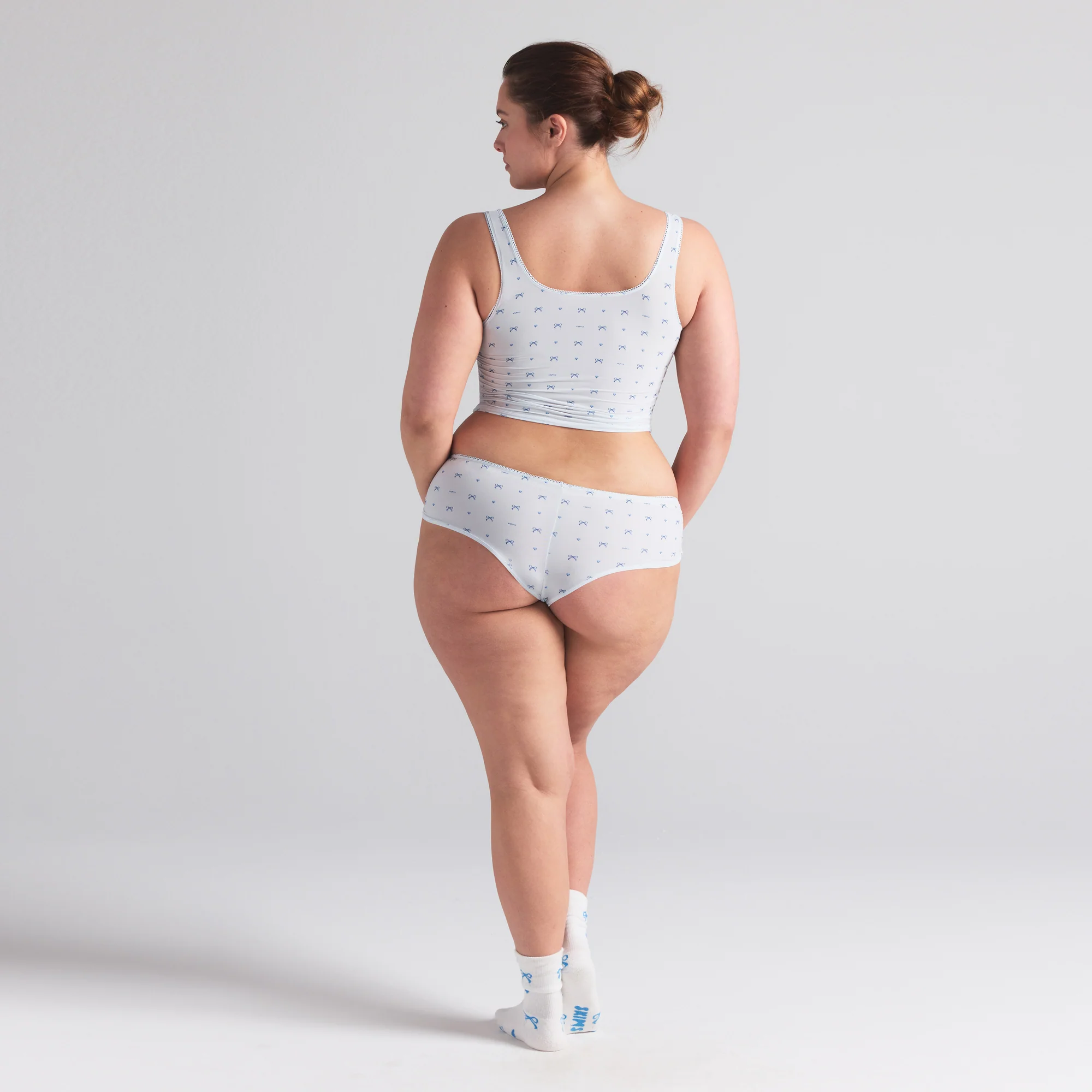 FITS EVERYBODY PICOT TANK AND HIPSTER SET | CLOUD BOW PRINT