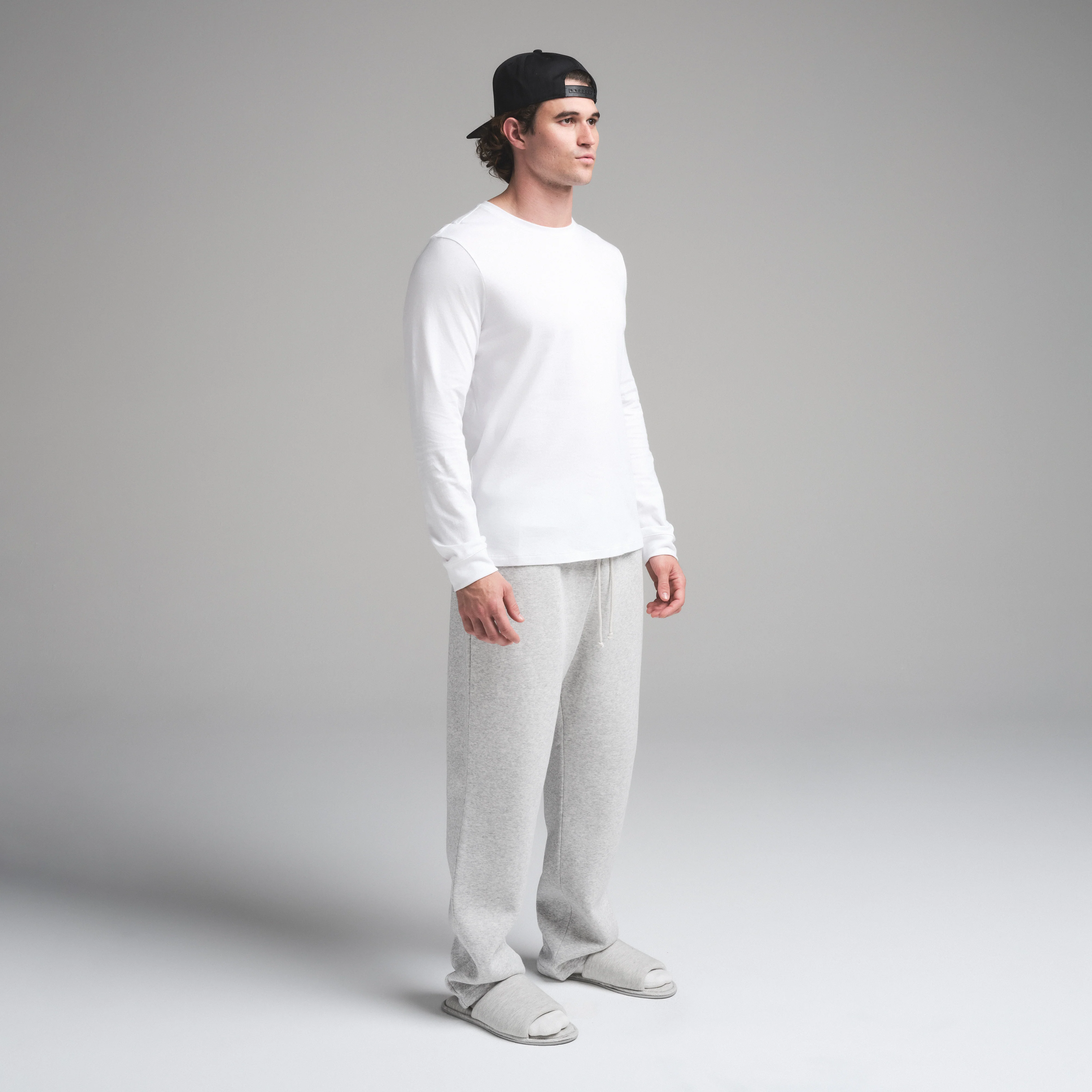 SKIMS COTTON MENS CLASSIC LONG SLEEVE T-SHIRT | CHALK