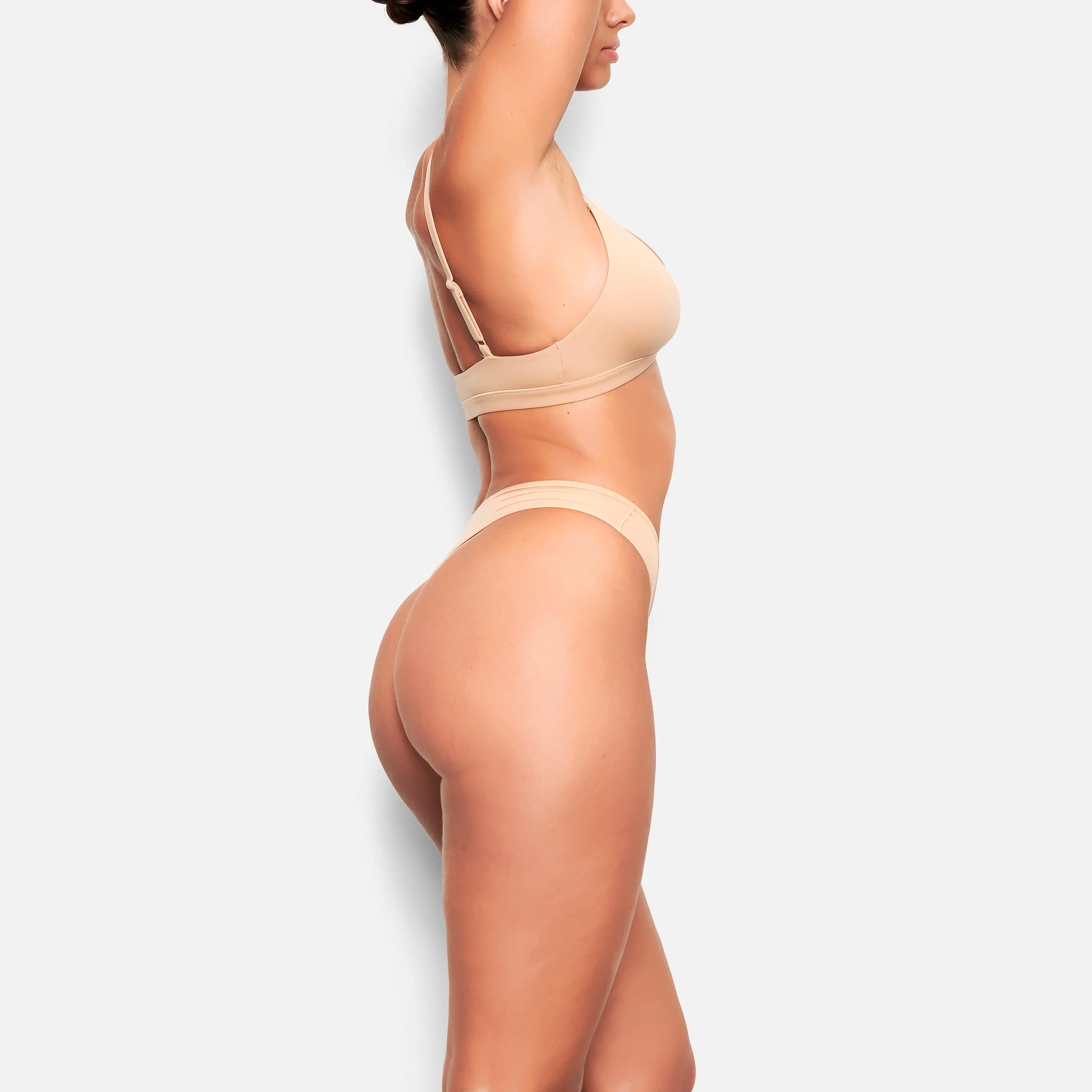 FITS EVERYBODY TRIANGLE BRALETTE | BEET