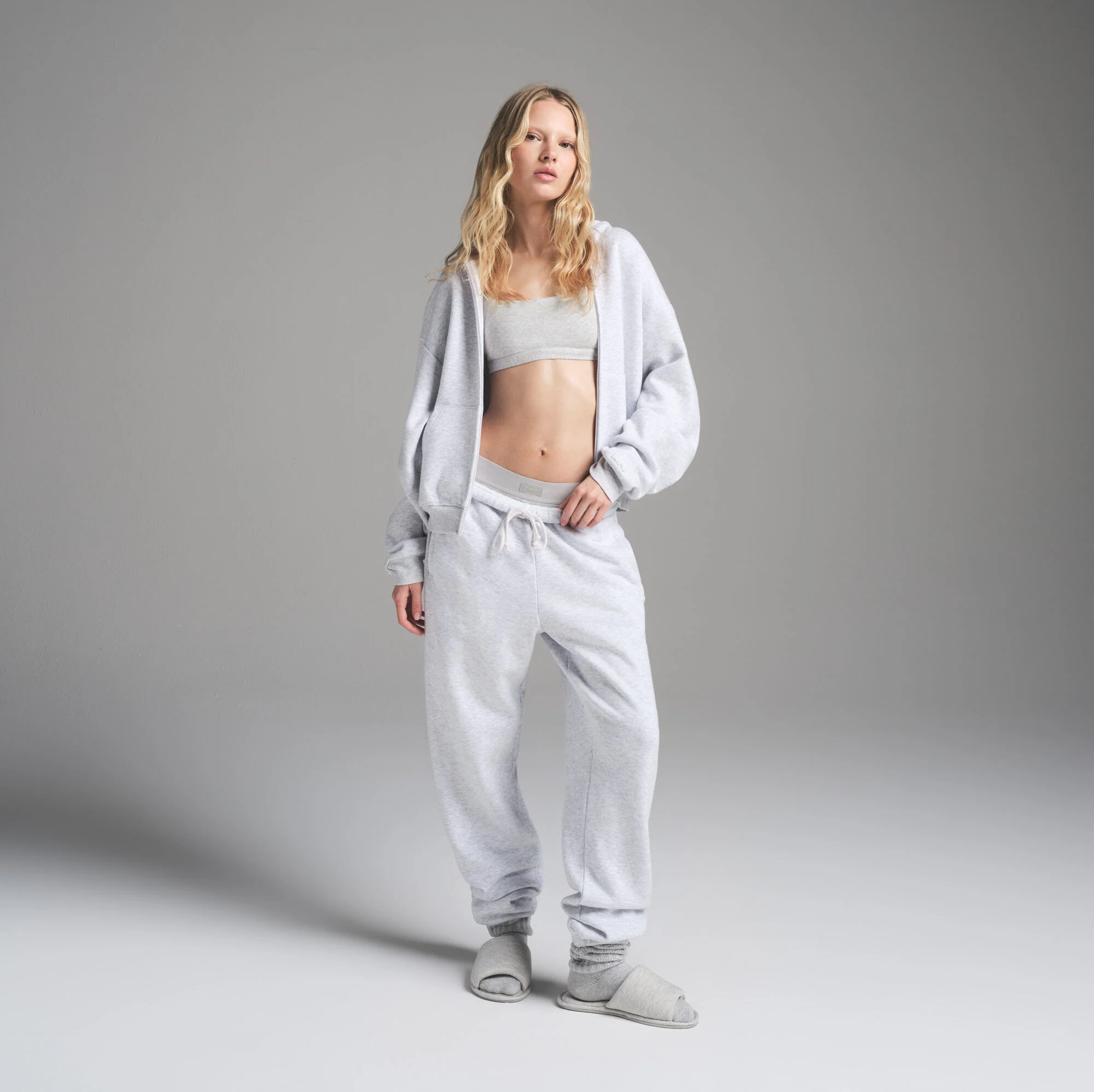 COTTON FLEECE CLASSIC JOGGER | LIGHT HEATHER GREY