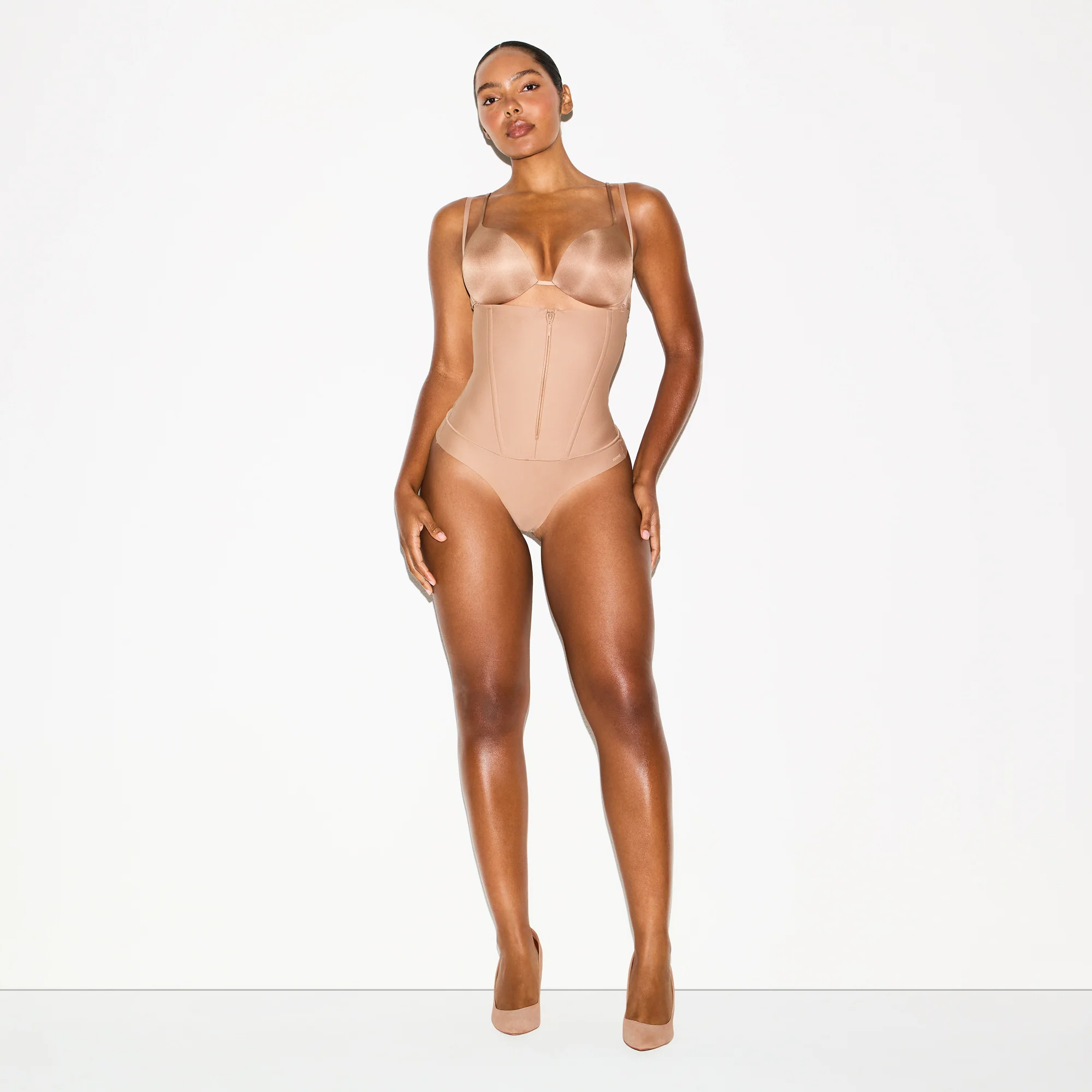 SKIMS BODY CORE SCULPT WAIST CINCHER THONG | CLAY