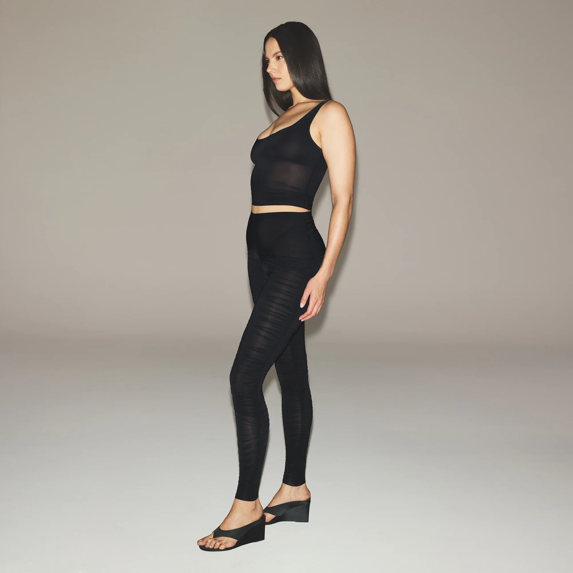 MILKY SHEER TANK | OBSIDIAN