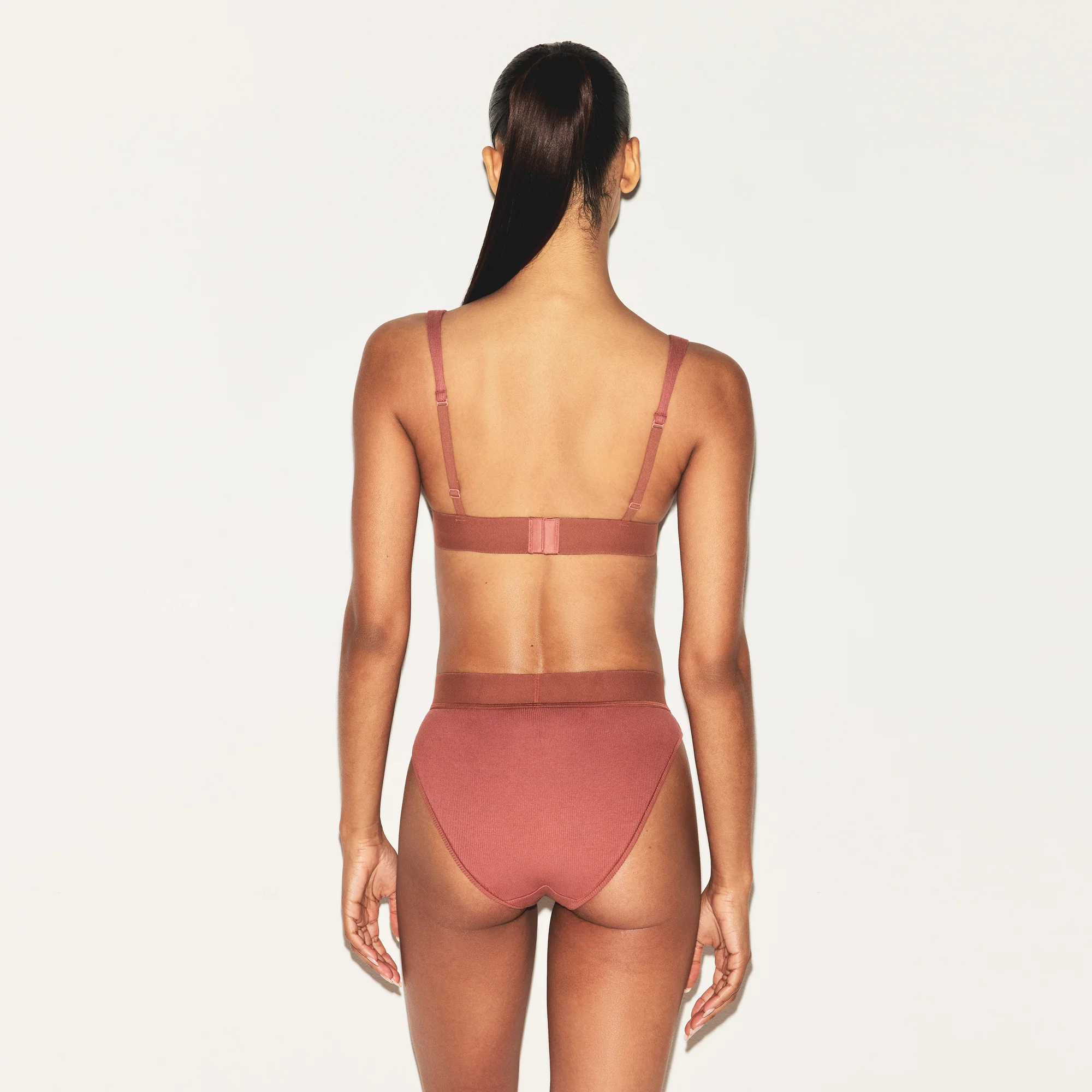 COTTON RIB PLUNGE BRALETTE | REDWOOD