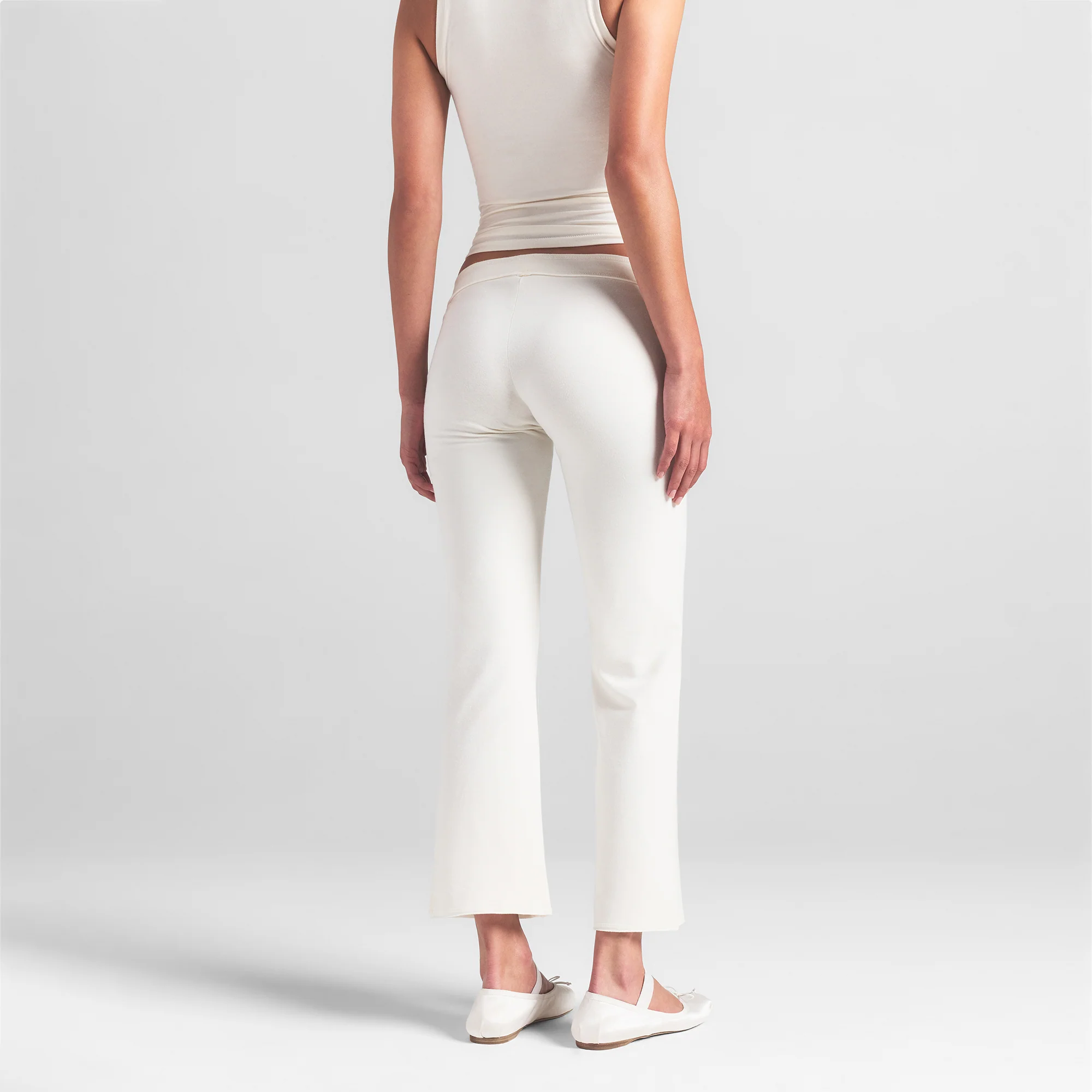 COTTON JERSEY LOW RISE CROP PANT | REDWOOD