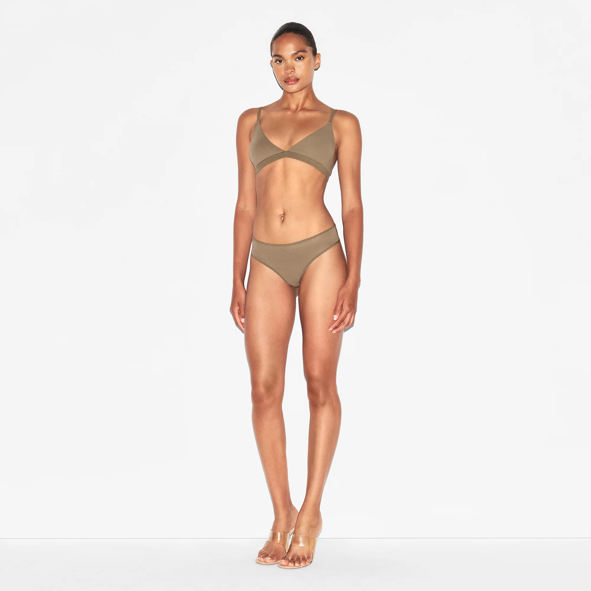 FITS EVERYBODY THONG | TRUFFLE