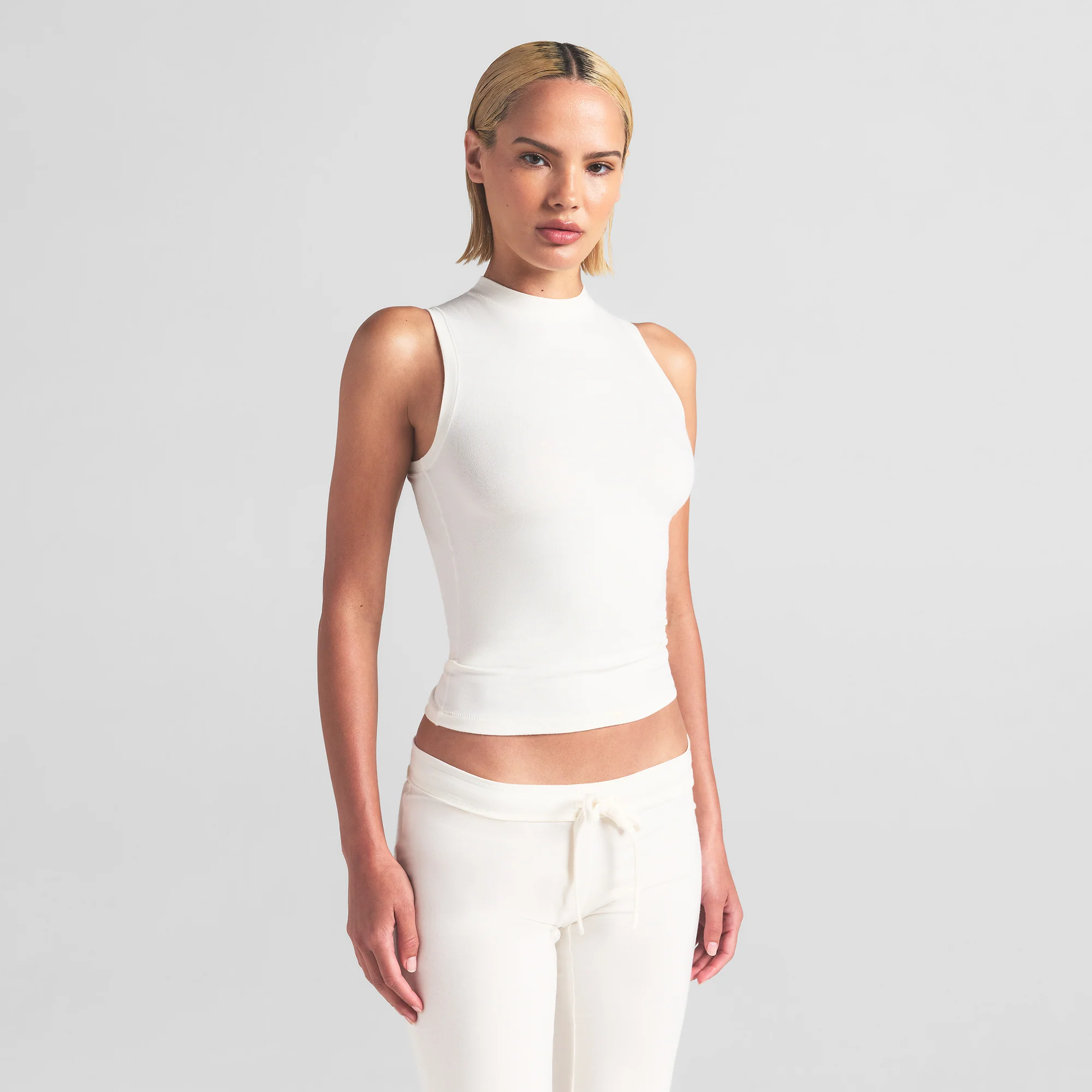 COTTON JERSEY MOCK NECK TANK | LIGHT HEATHER GREY