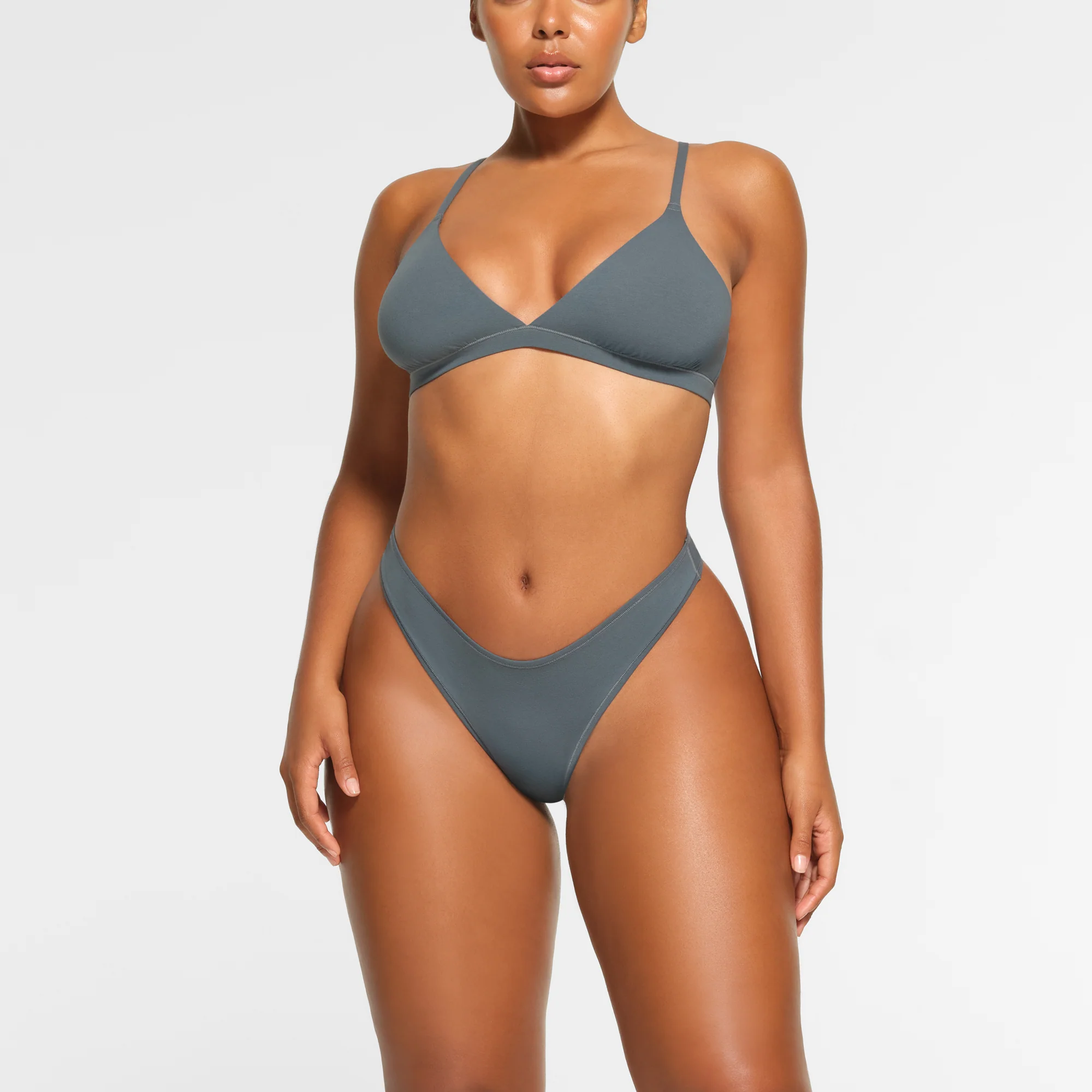 COTTON JERSEY DIPPED THONG | SOOT