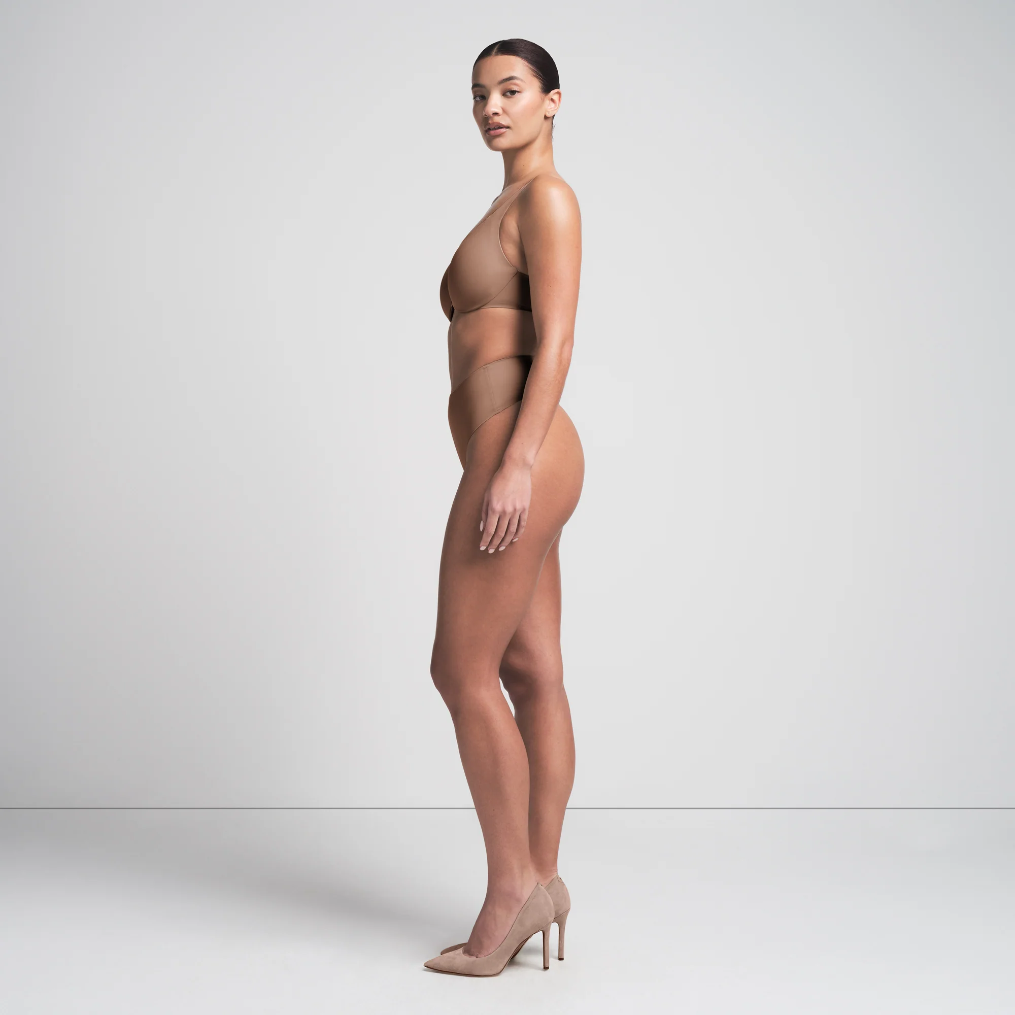 SMOOTHING INTIMATES UNLINED MINIMIZER BRA | CLAY