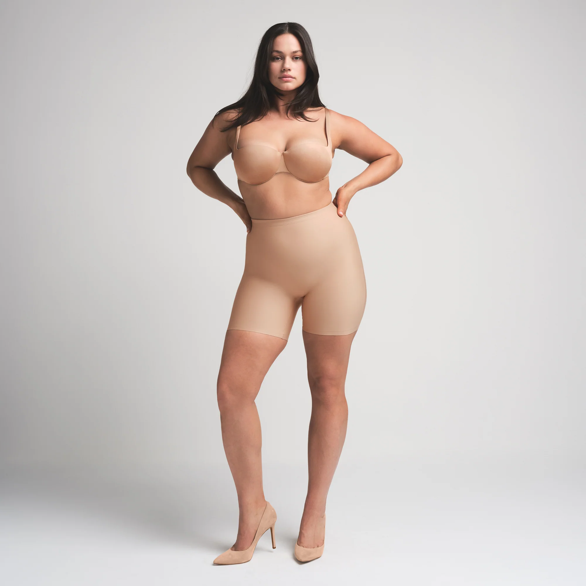 SKIMS BODY BUTT ENHANCING PADDED SHORT | ONYX