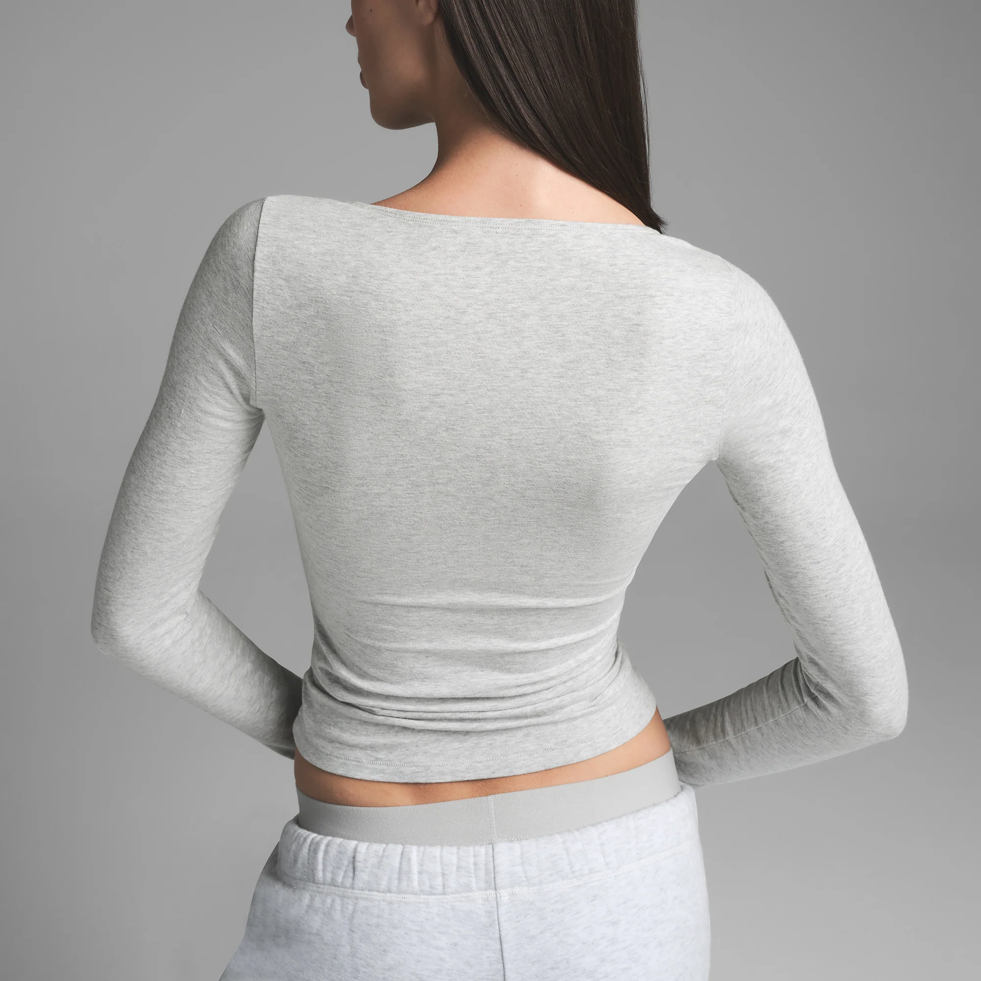 COTTON JERSEY SCOOP NECK LONG SLEEVE TOP | LIGHT HEATHER GREY