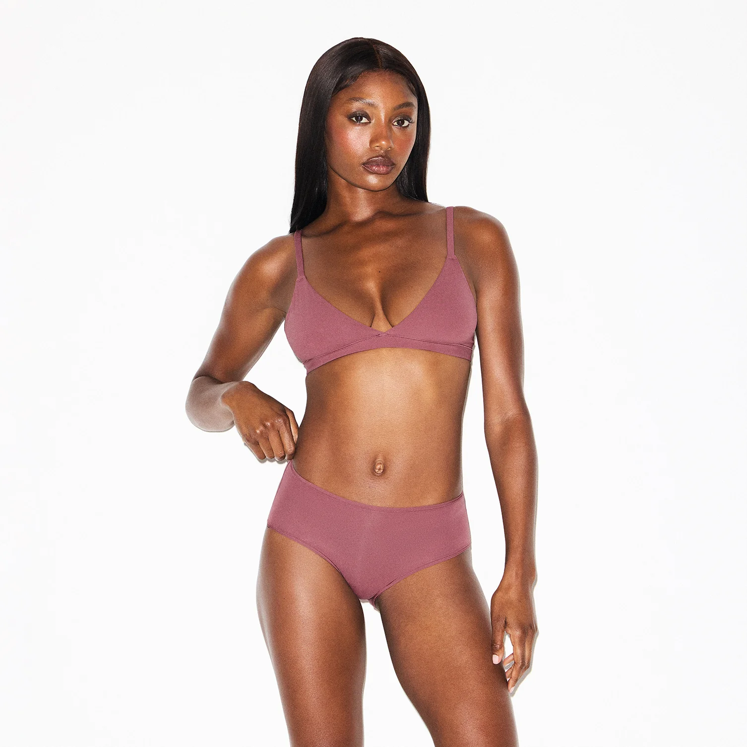 FITS EVERYBODY TRIANGLE BRALETTE | BEET