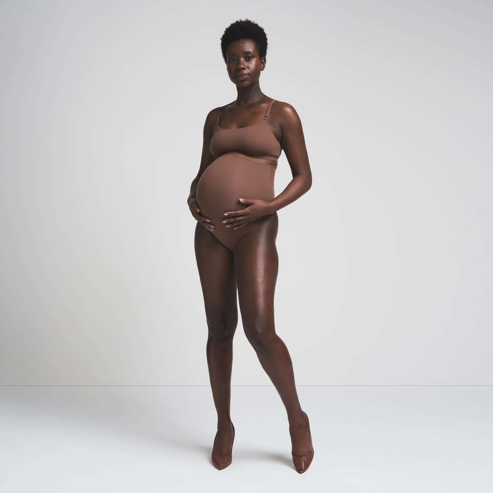 FITS EVERYBODY MATERNITY HIGH-WAISTED THONG | ONYX