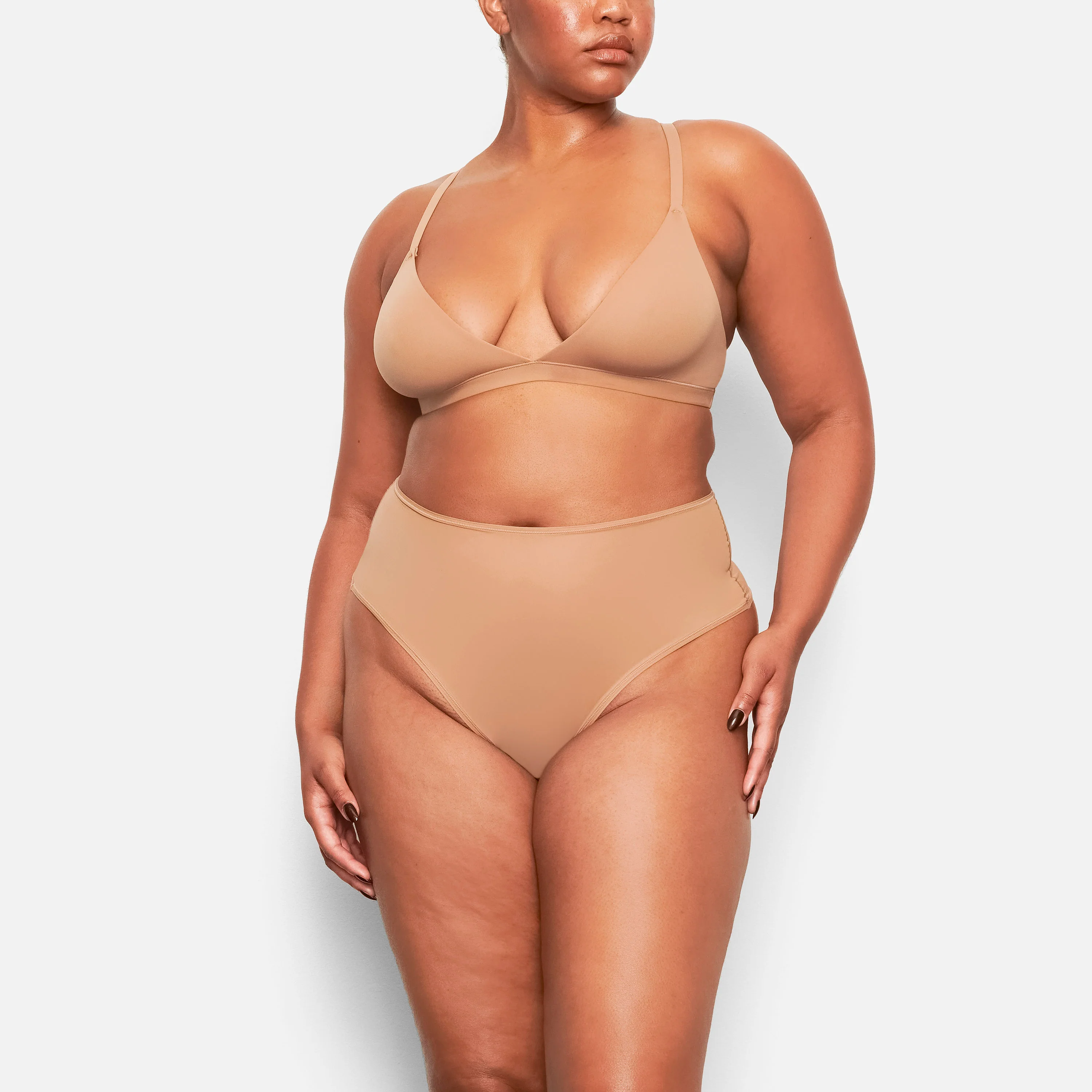 FITS EVERYBODY HIGH-WAISTED THONG | ONYX