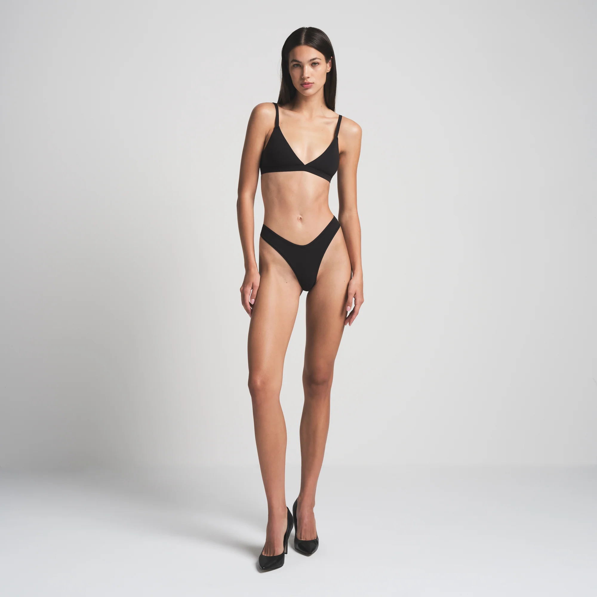 FITS EVERYBODY TRIANGLE BRALETTE | BEET