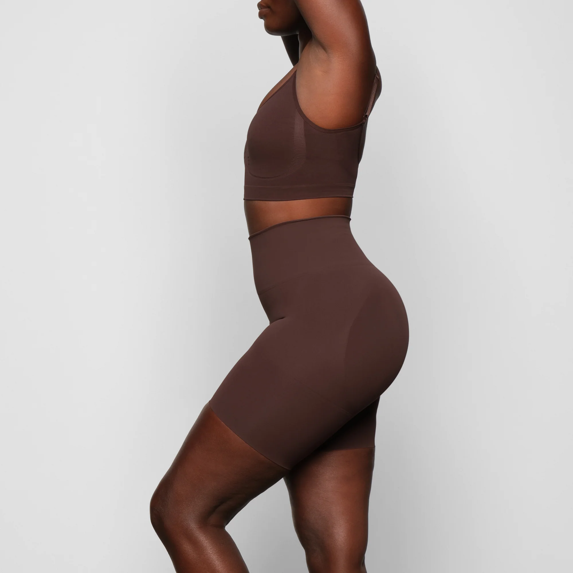 SEAMLESS SCULPT BUTT LIFTING SHORT | ONYX