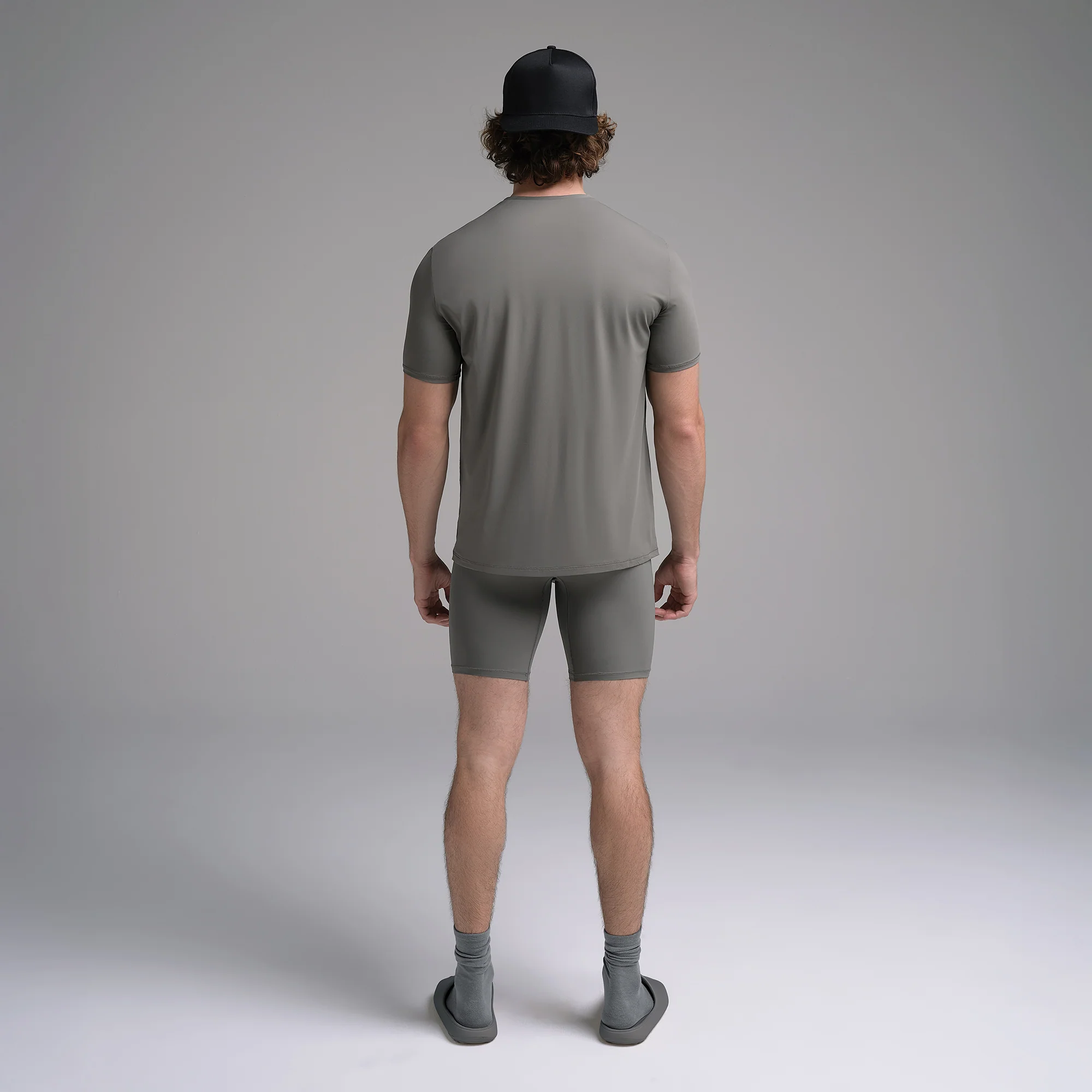 SKIMS FLEX MENS T-SHIRT | GUNMETAL