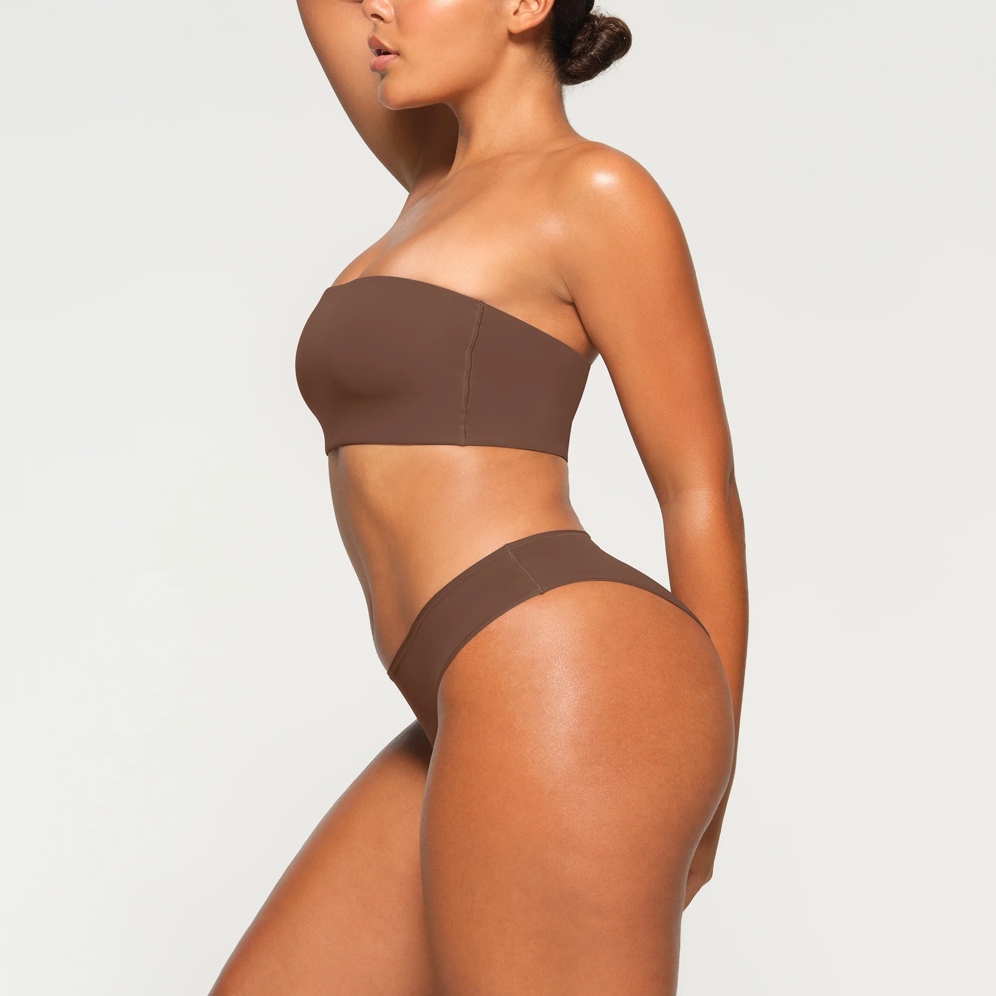 FITS EVERYBODY BANDEAU | ONYX