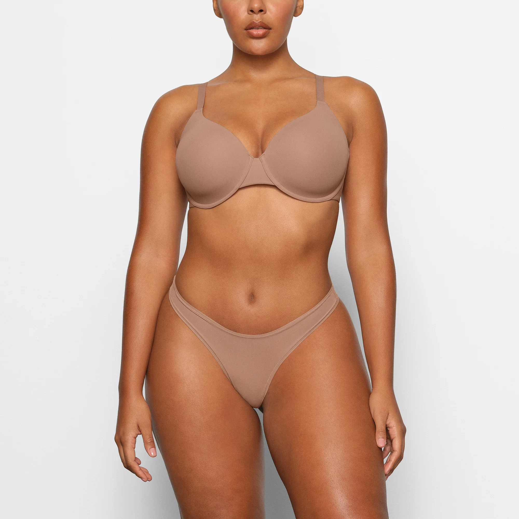 FITS EVERYBODY T-SHIRT BRA | ONYX