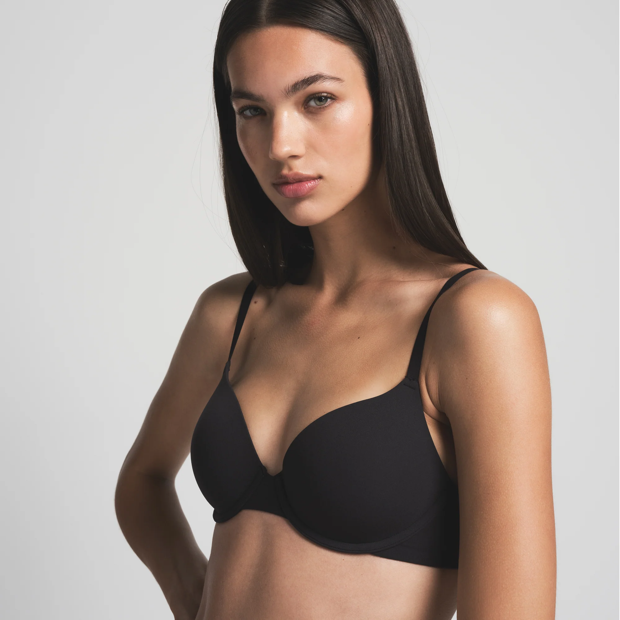 FITS EVERYBODY T-SHIRT BRA | ONYX