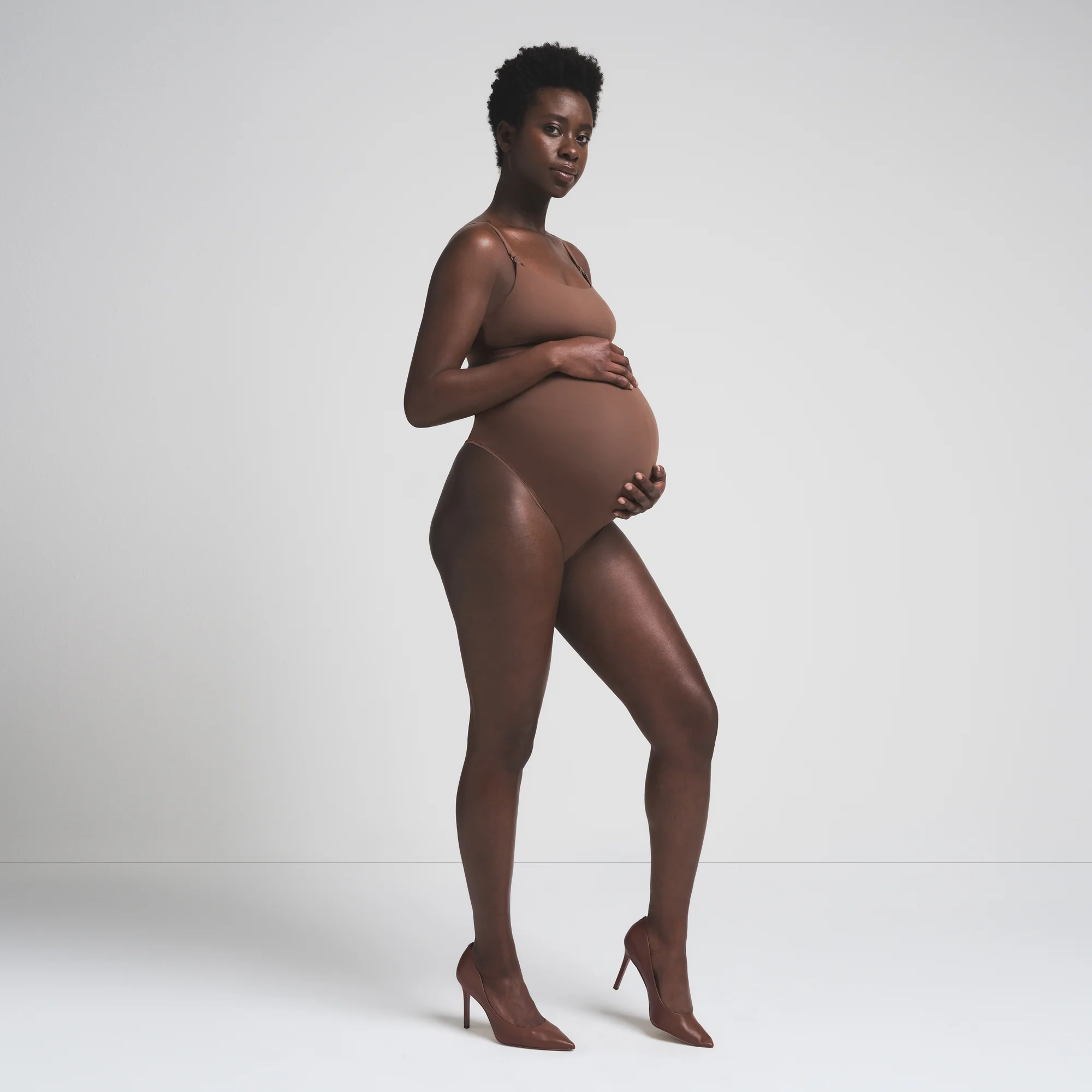 FITS EVERYBODY MATERNITY HIGH-WAISTED THONG | ONYX