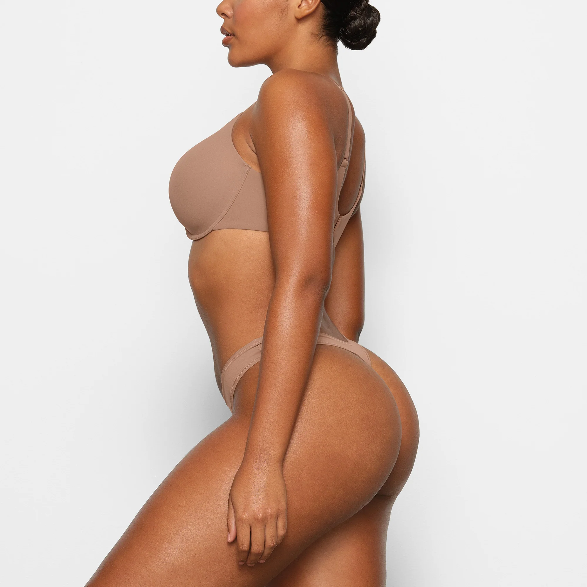 FITS EVERYBODY T-SHIRT BRA | ONYX