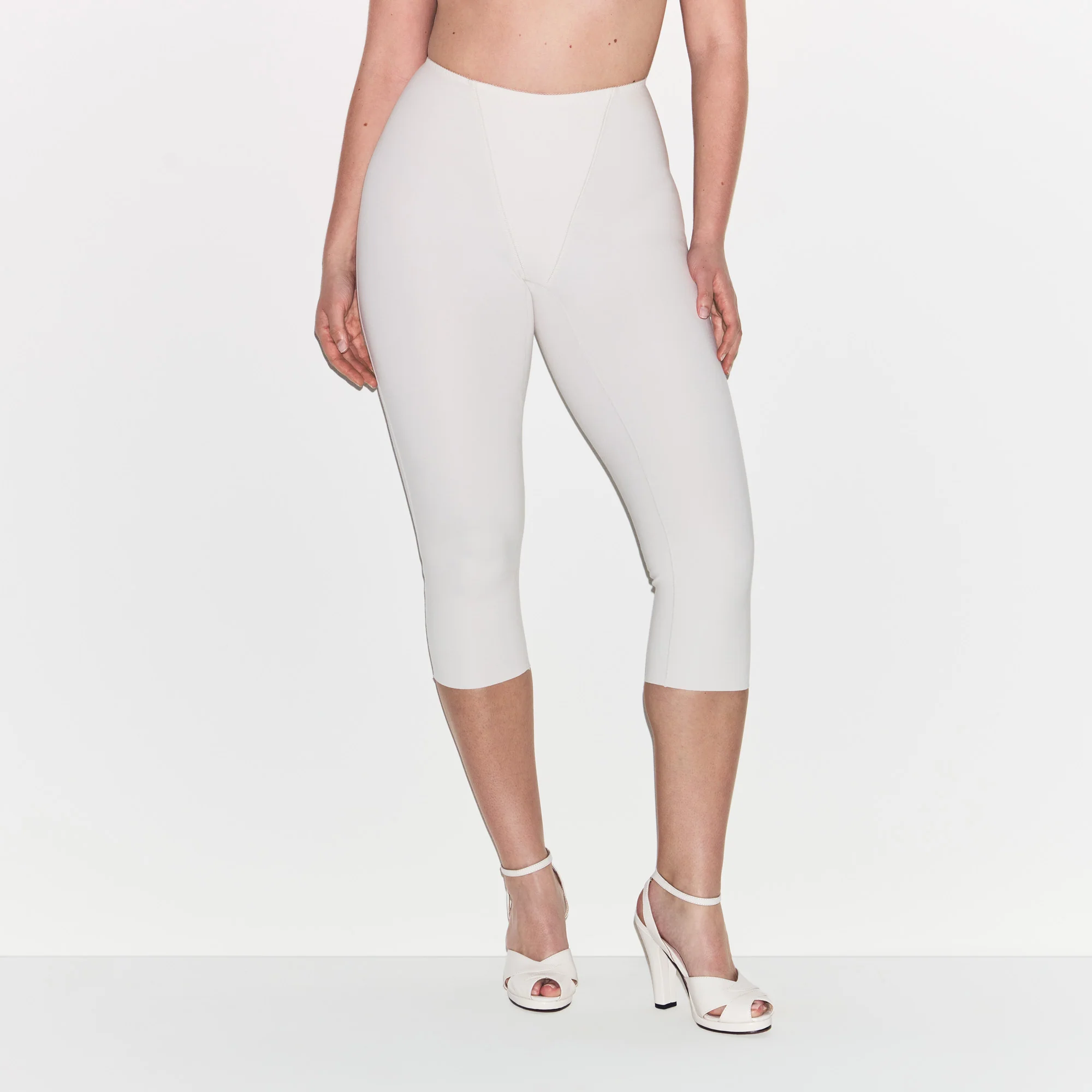 COTTON SHAPEWEAR CAPRI | MARBLE