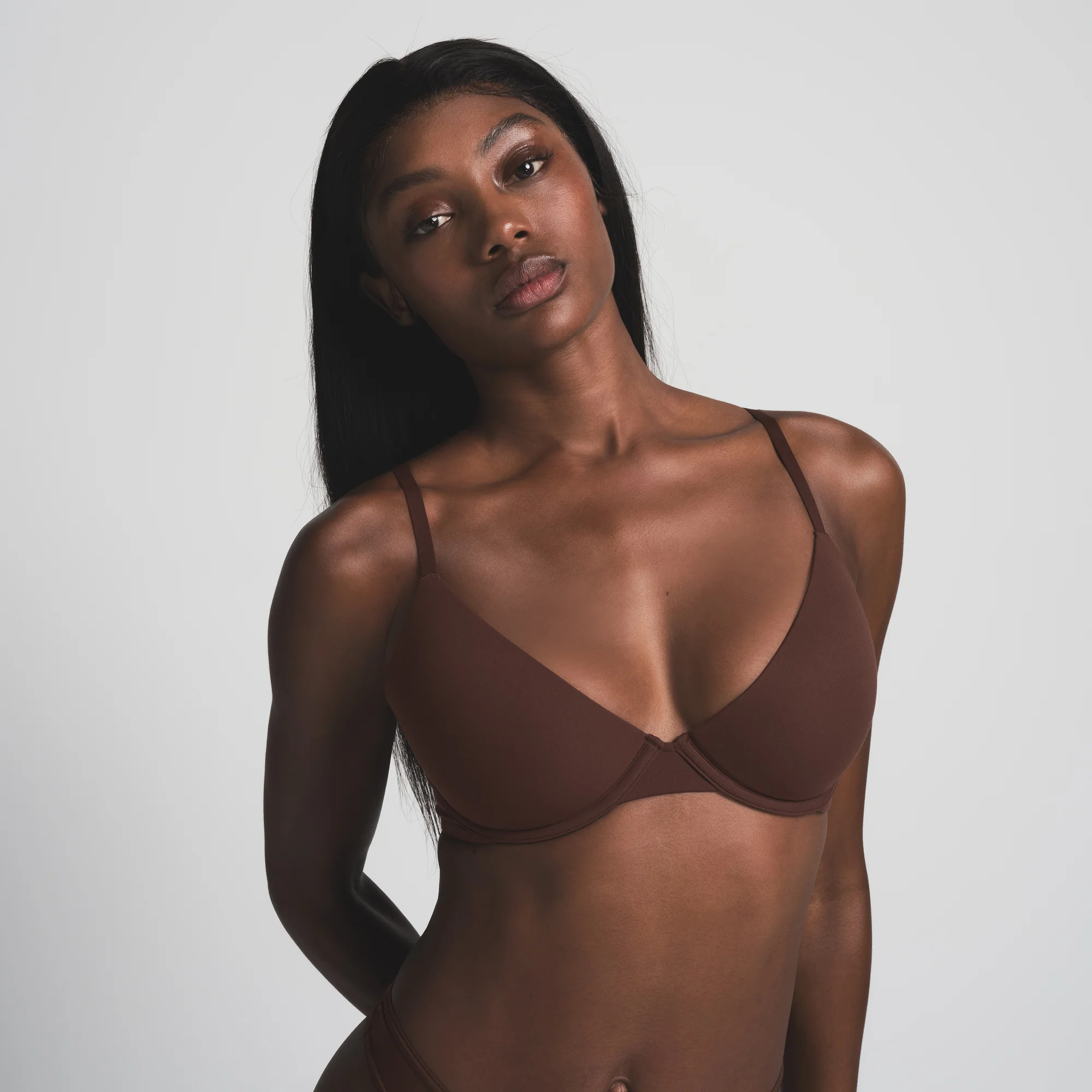 FITS EVERYBODY PLUNGE BRA | ONYX