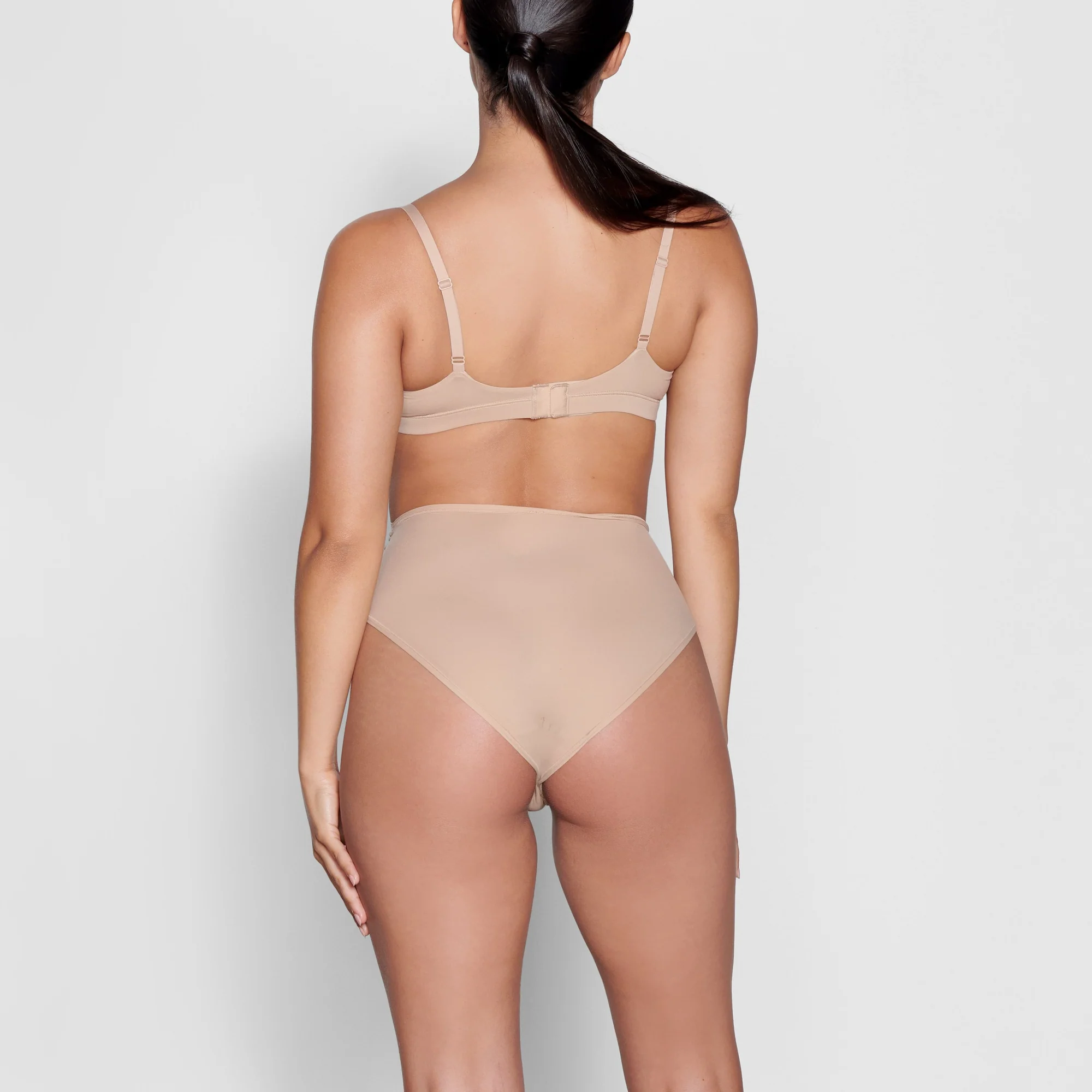 FITS EVERYBODY FULL BRIEF | ONYX