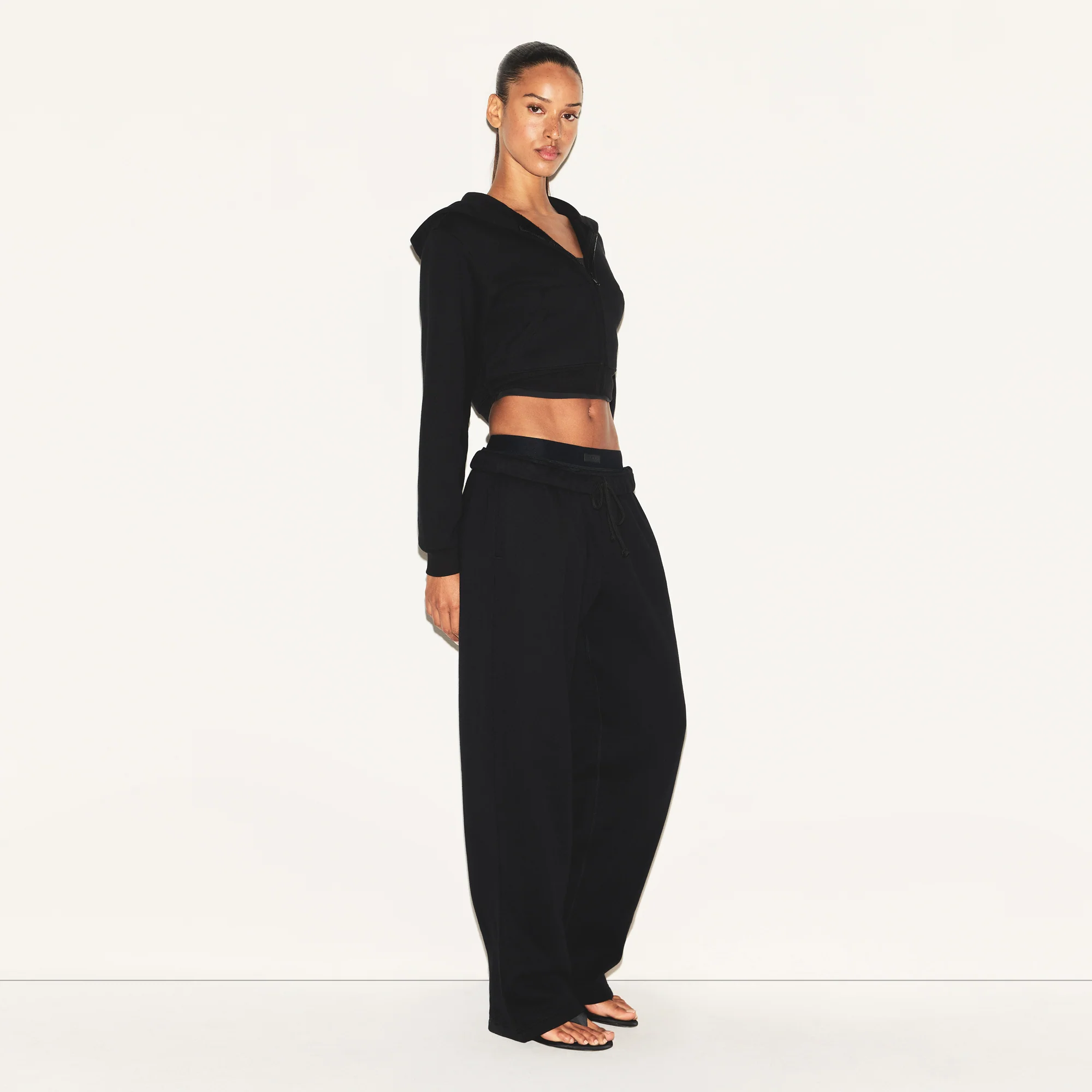 COTTON FLEECE CROPPED ZIP UP HOODIE | LIGHT HEATHER GREY