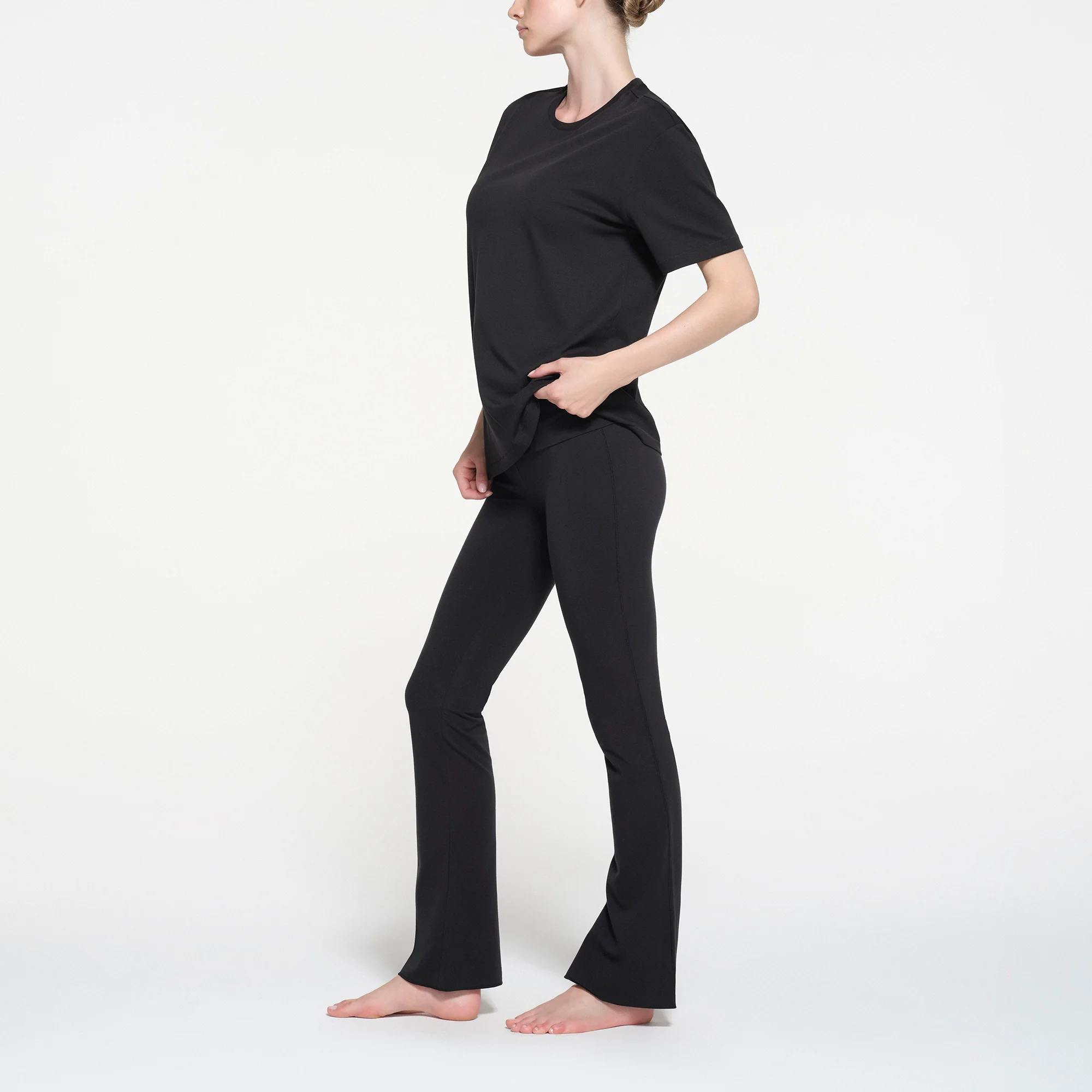 RELAXED TEES OVERSIZED LONG T-SHIRT | ONYX