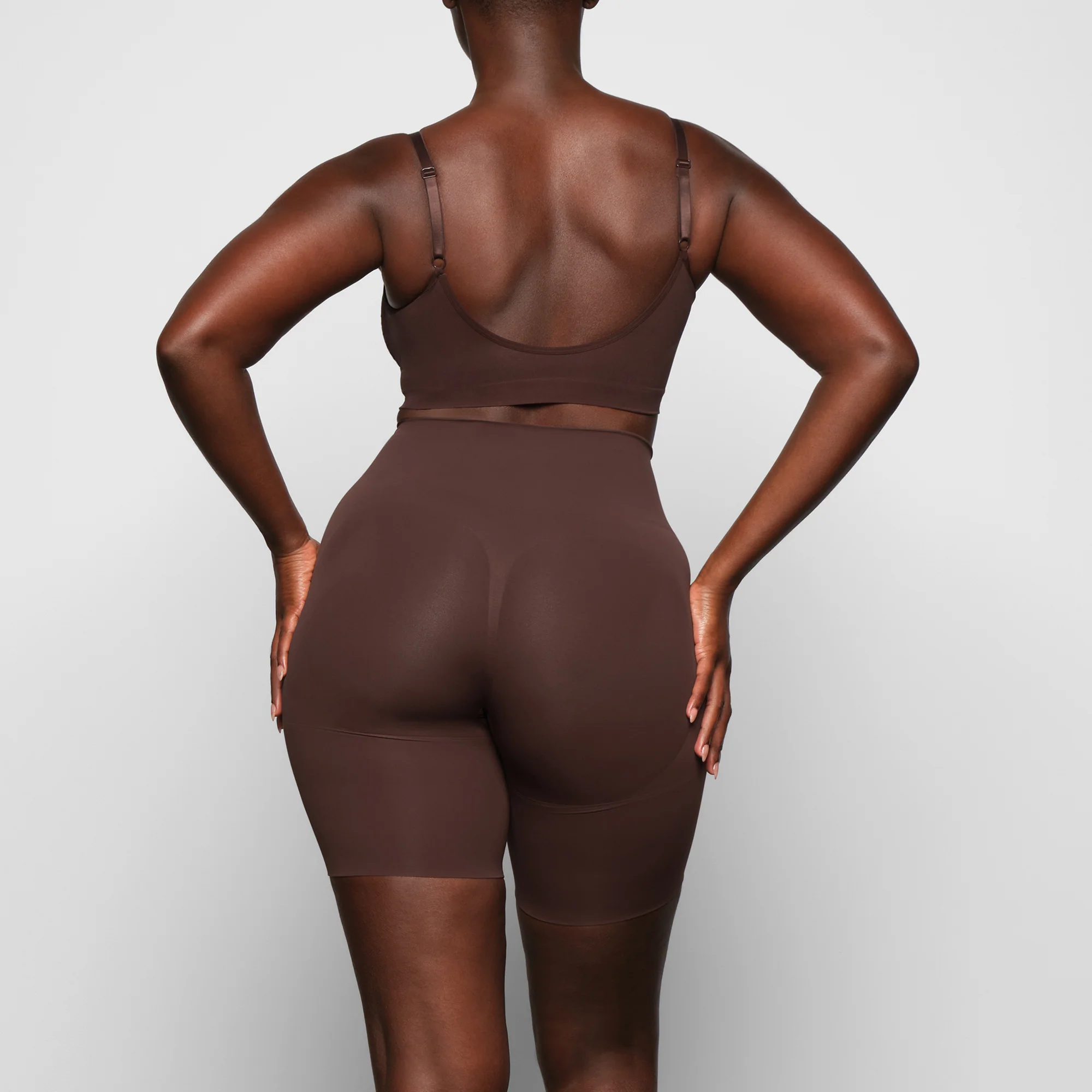 SEAMLESS SCULPT BUTT LIFTING SHORT | ONYX