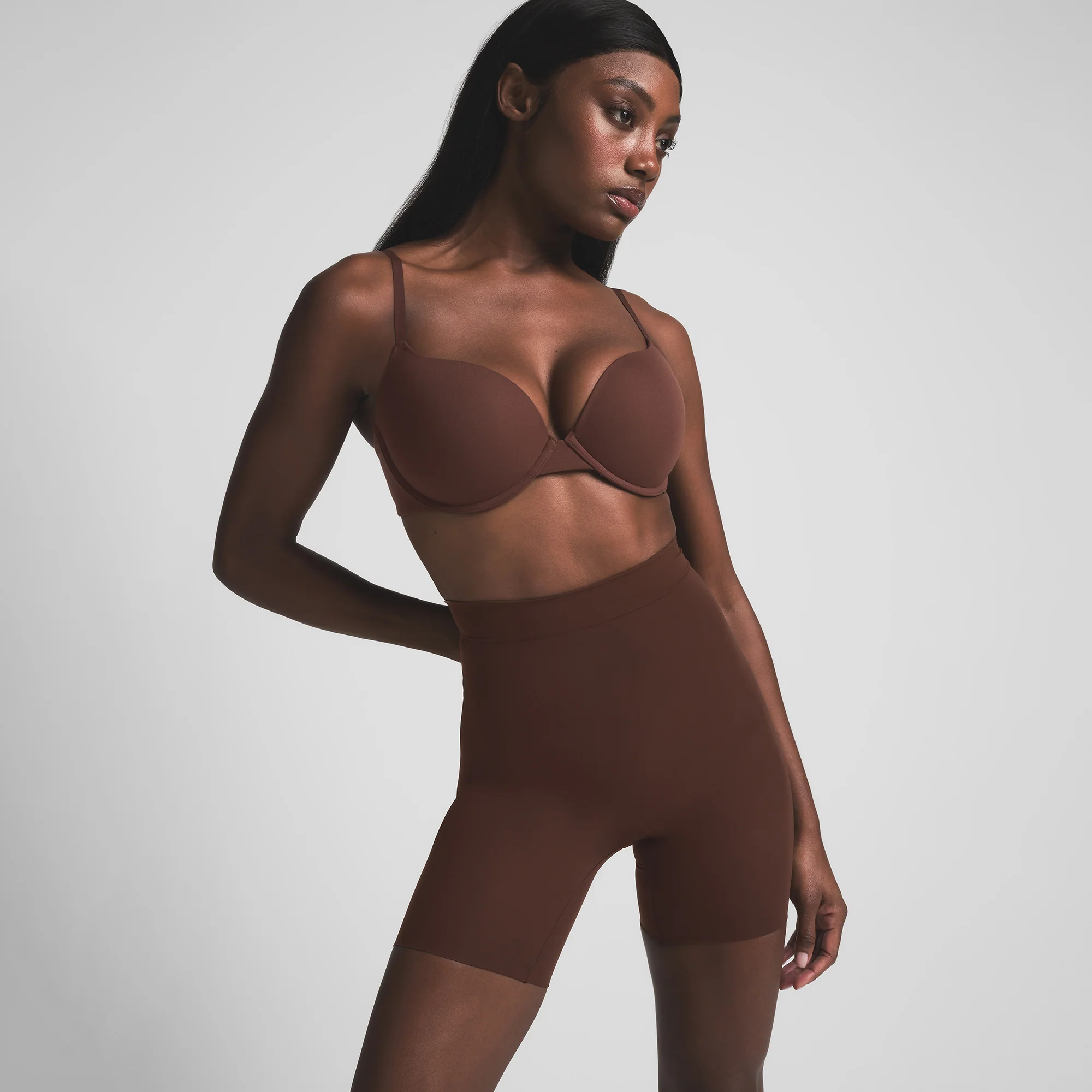 SHEER SEAMLESS HIGH-WAISTED MID THIGH SHORT | CLAY