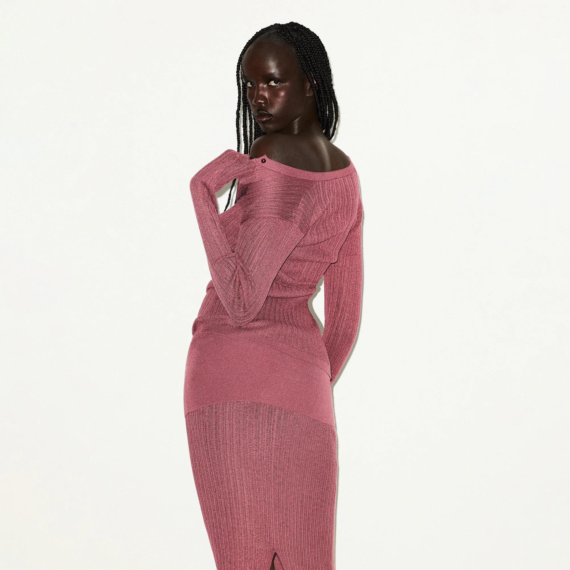 SHEER KNIT LONG SLEEVE HENLEY | BEET