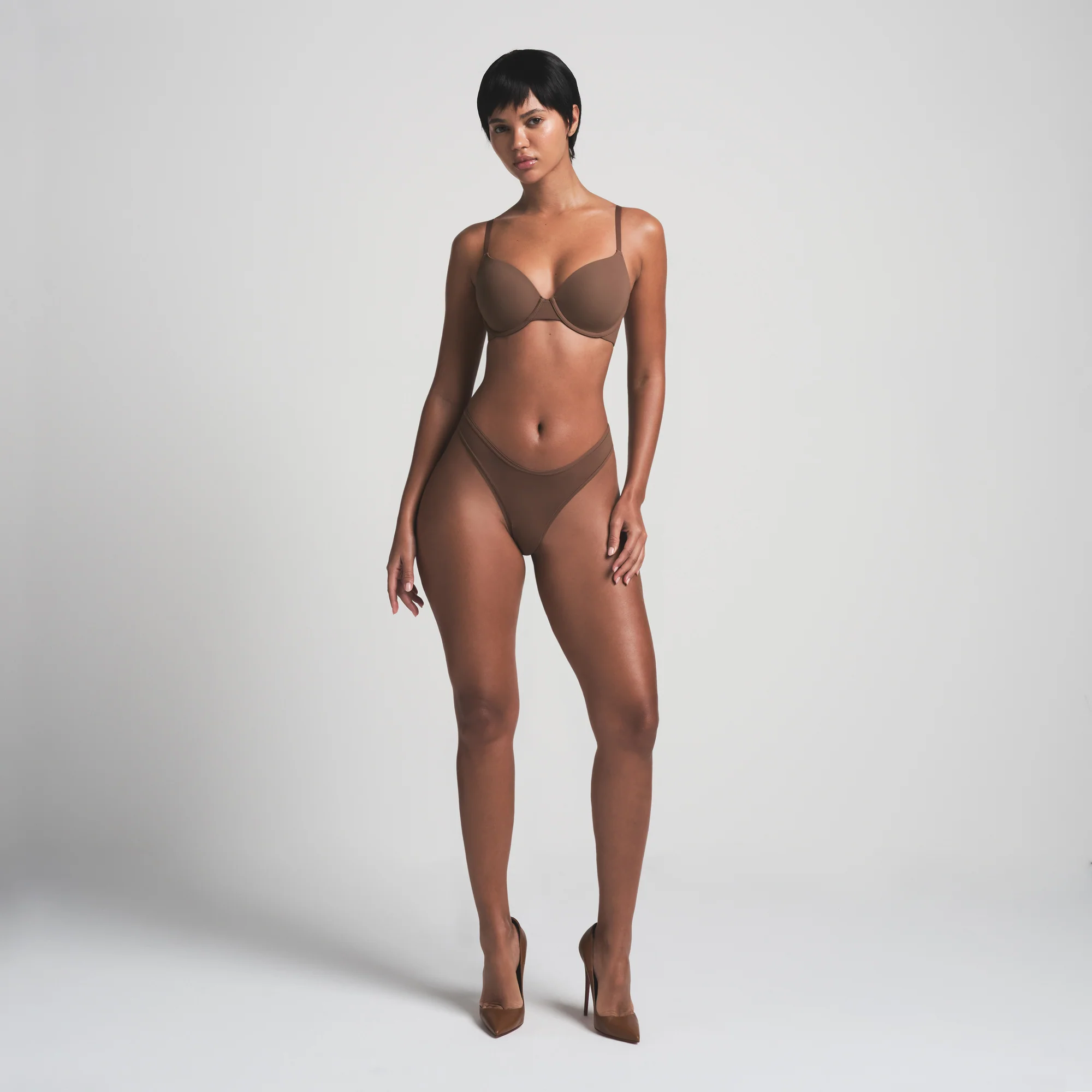 FITS EVERYBODY T-SHIRT BRA | ONYX