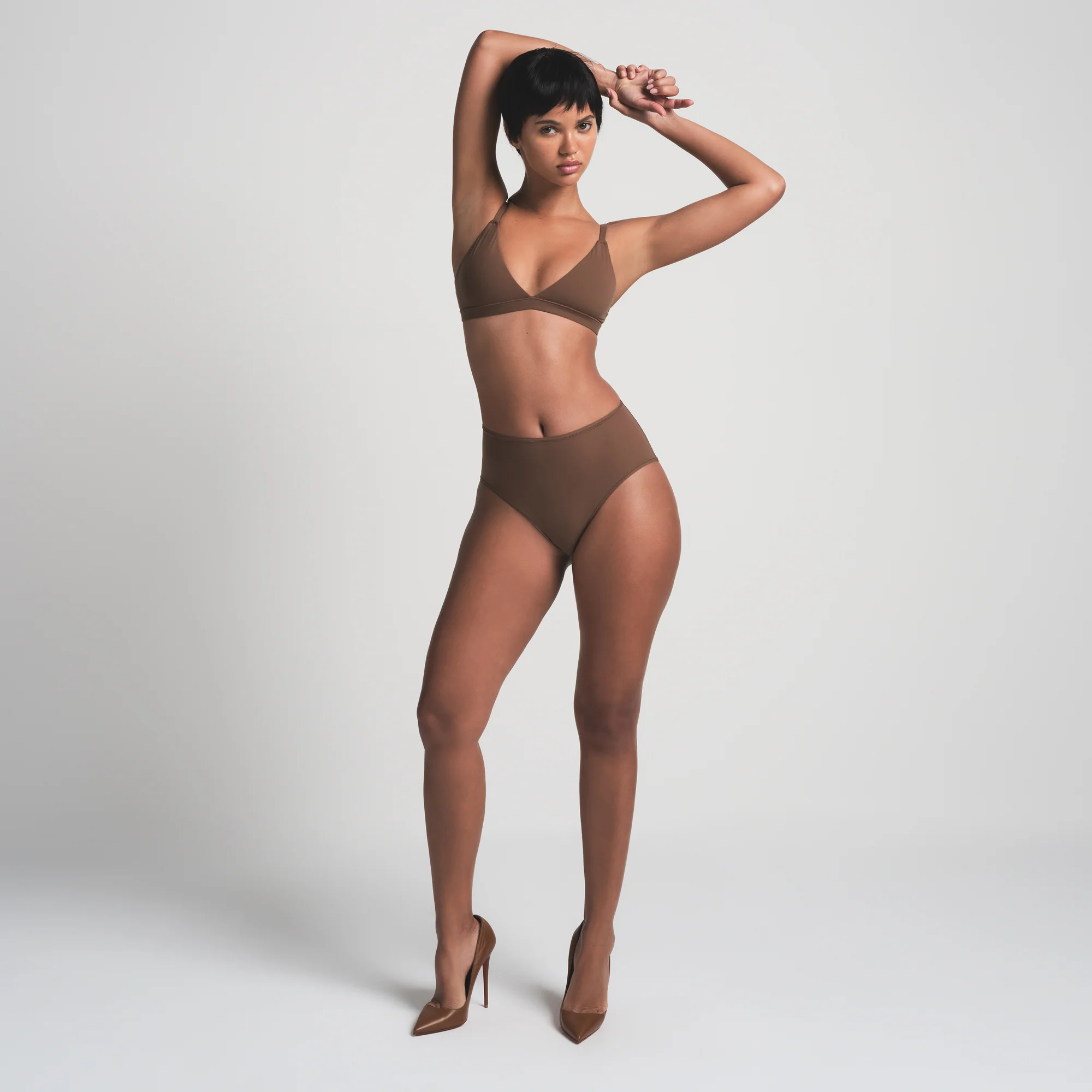 FITS EVERYBODY FULL BRIEF | ONYX