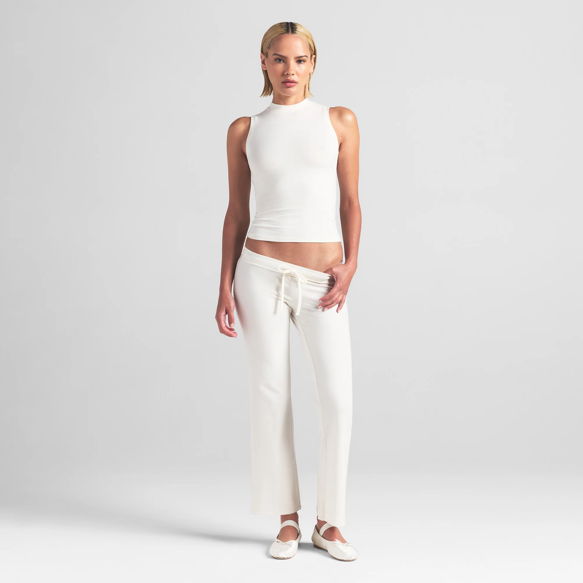 COTTON JERSEY MOCK NECK TANK | LIGHT HEATHER GREY