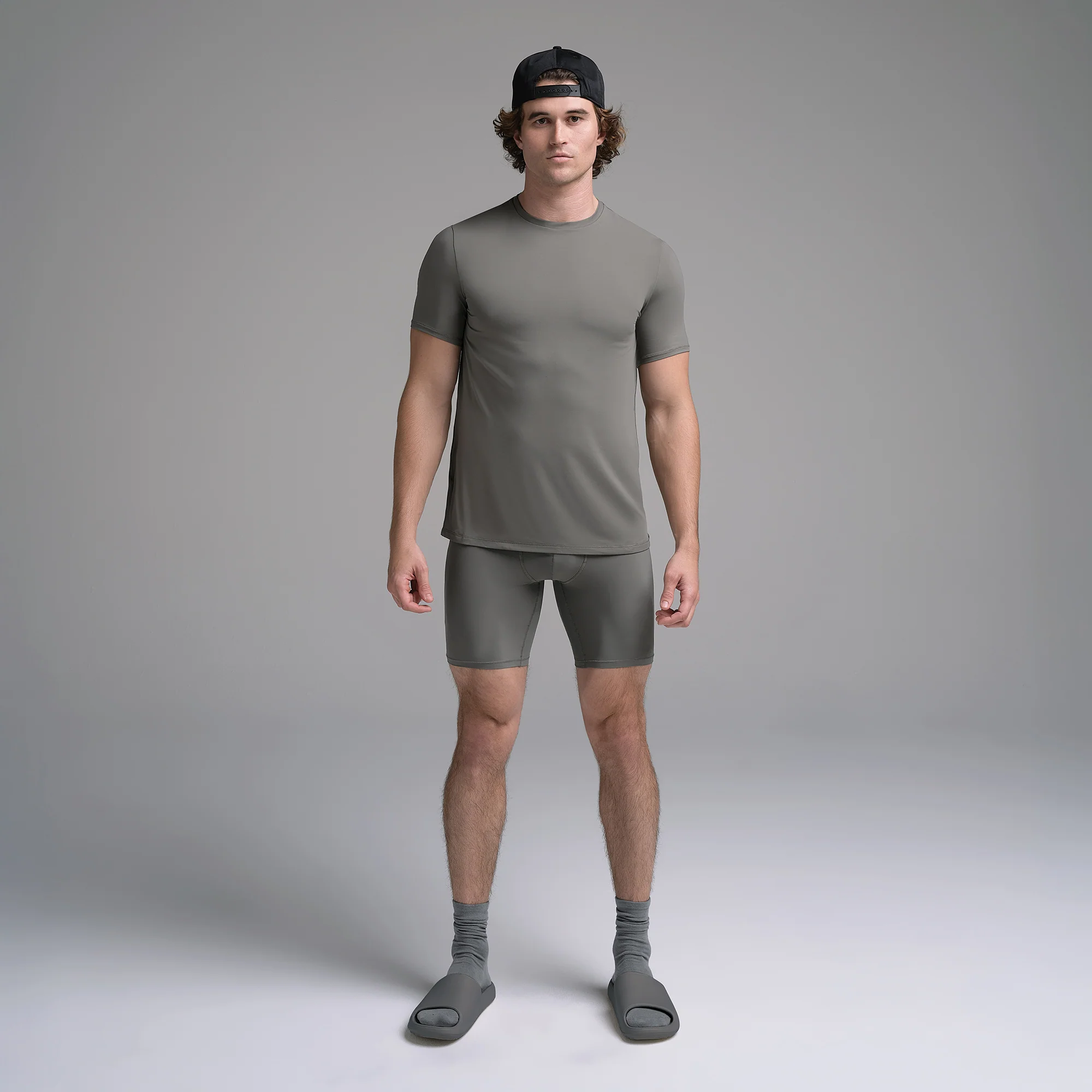 SKIMS FLEX MENS T-SHIRT | GUNMETAL