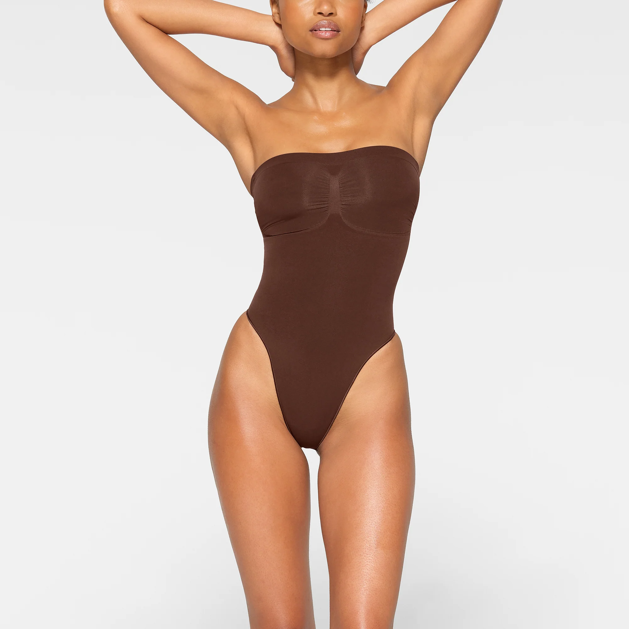 SEAMLESS SCULPT STRAPLESS THONG BODYSUIT | SIENNA