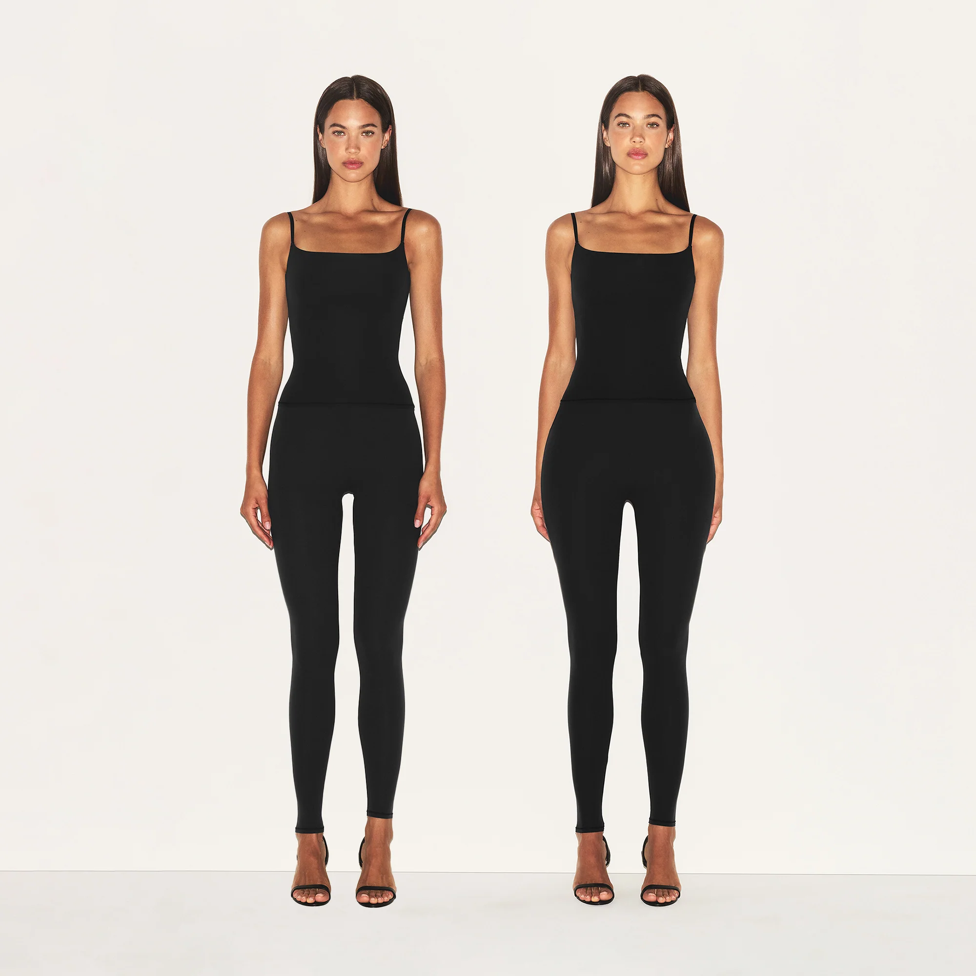 SKIMS BODY HIP ENHANCING PADDED SHORT | CLAY