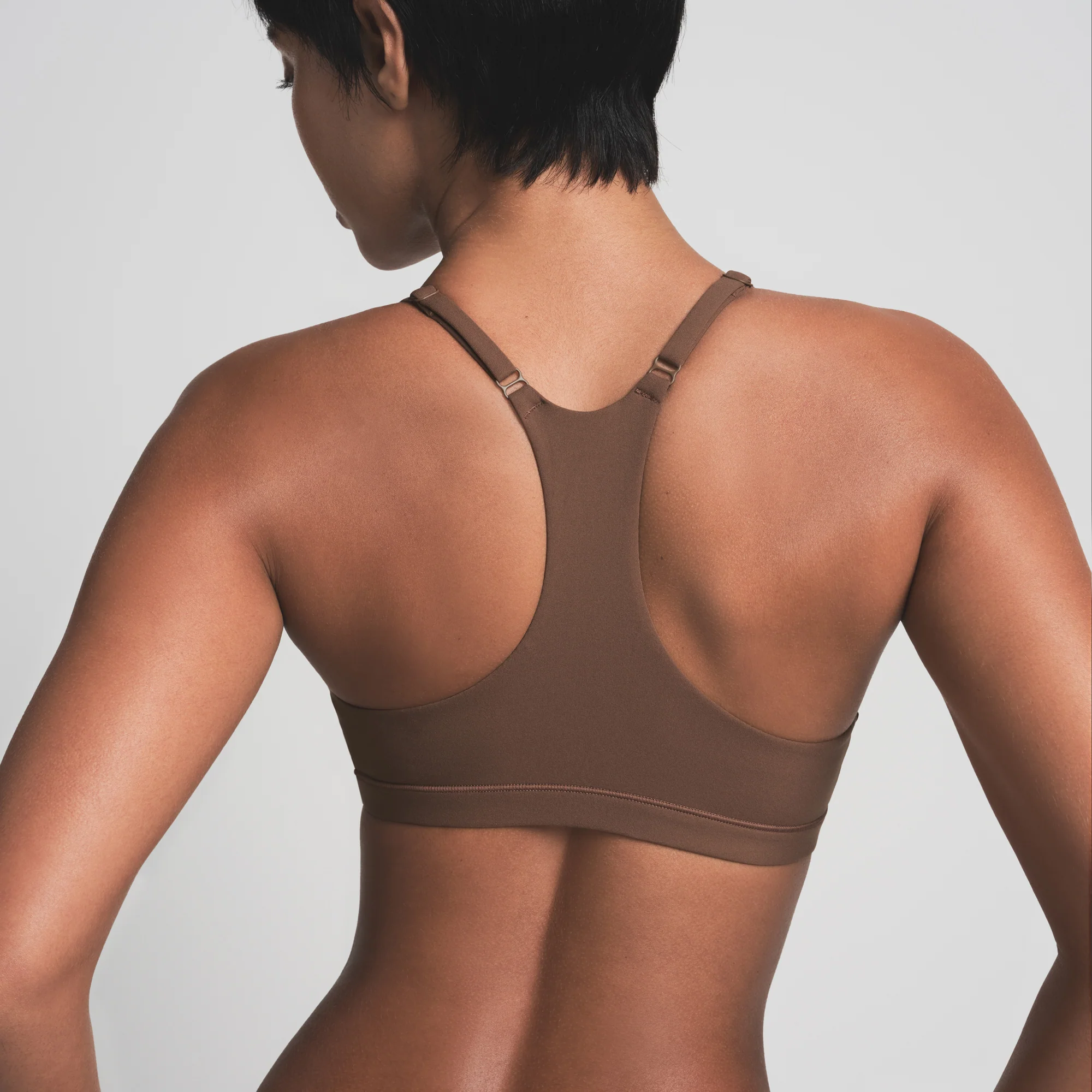 FITS EVERYBODY RACERBACK SCOOP BRALETTE | ONYX