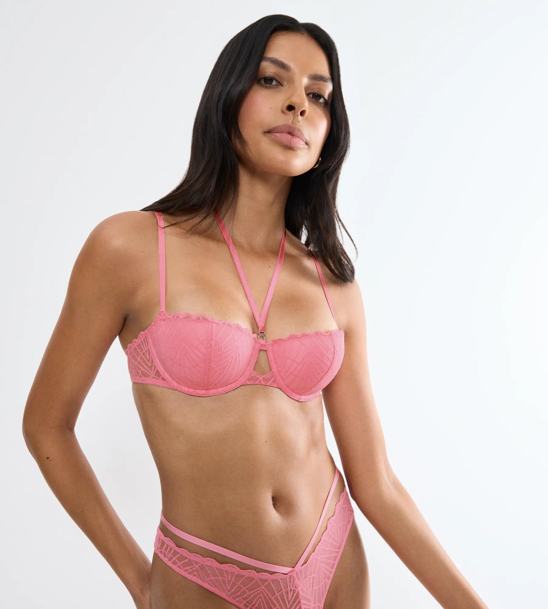 That Night In Vegas  Padded bras