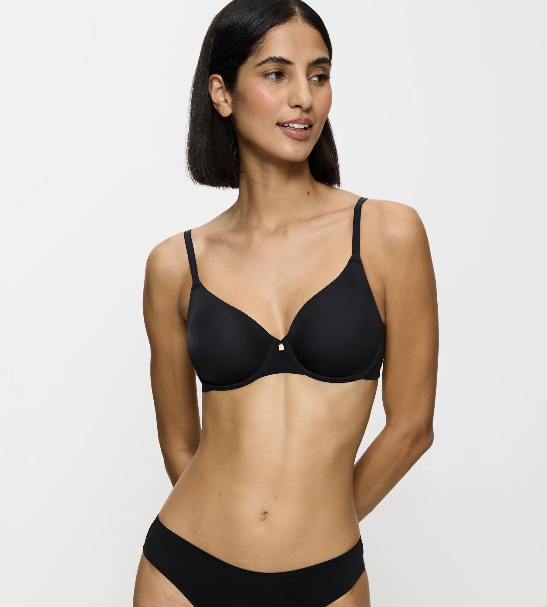 Body Make-Up Essentials  Underwired bras